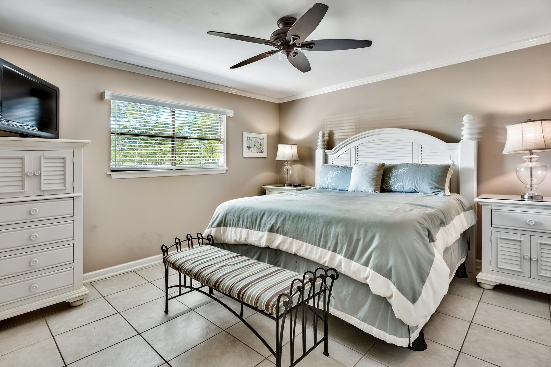 SEASCAPE CONDO GARDEN VILLA - Residential