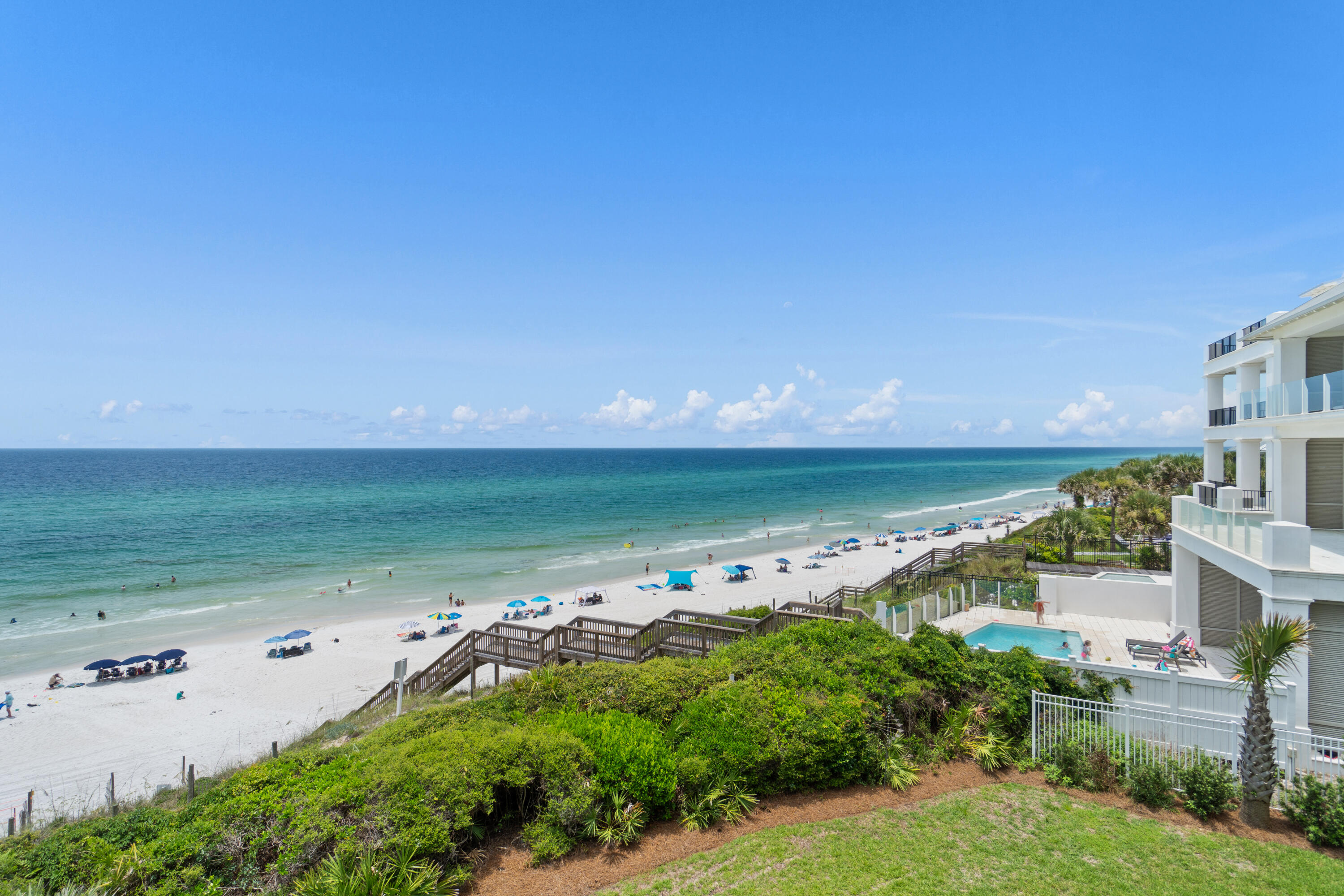 TRANQUILLITY ON THE BEACH - Residential