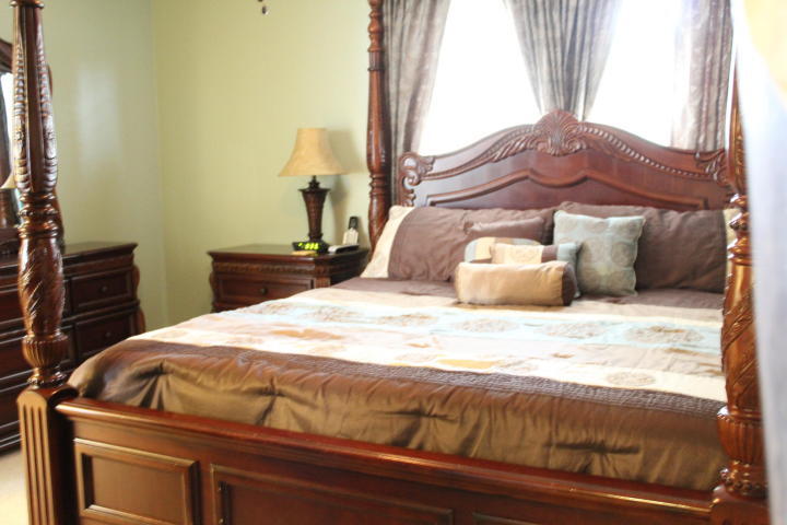 RIVERCHASE S/D PH 1 - Residential Lease