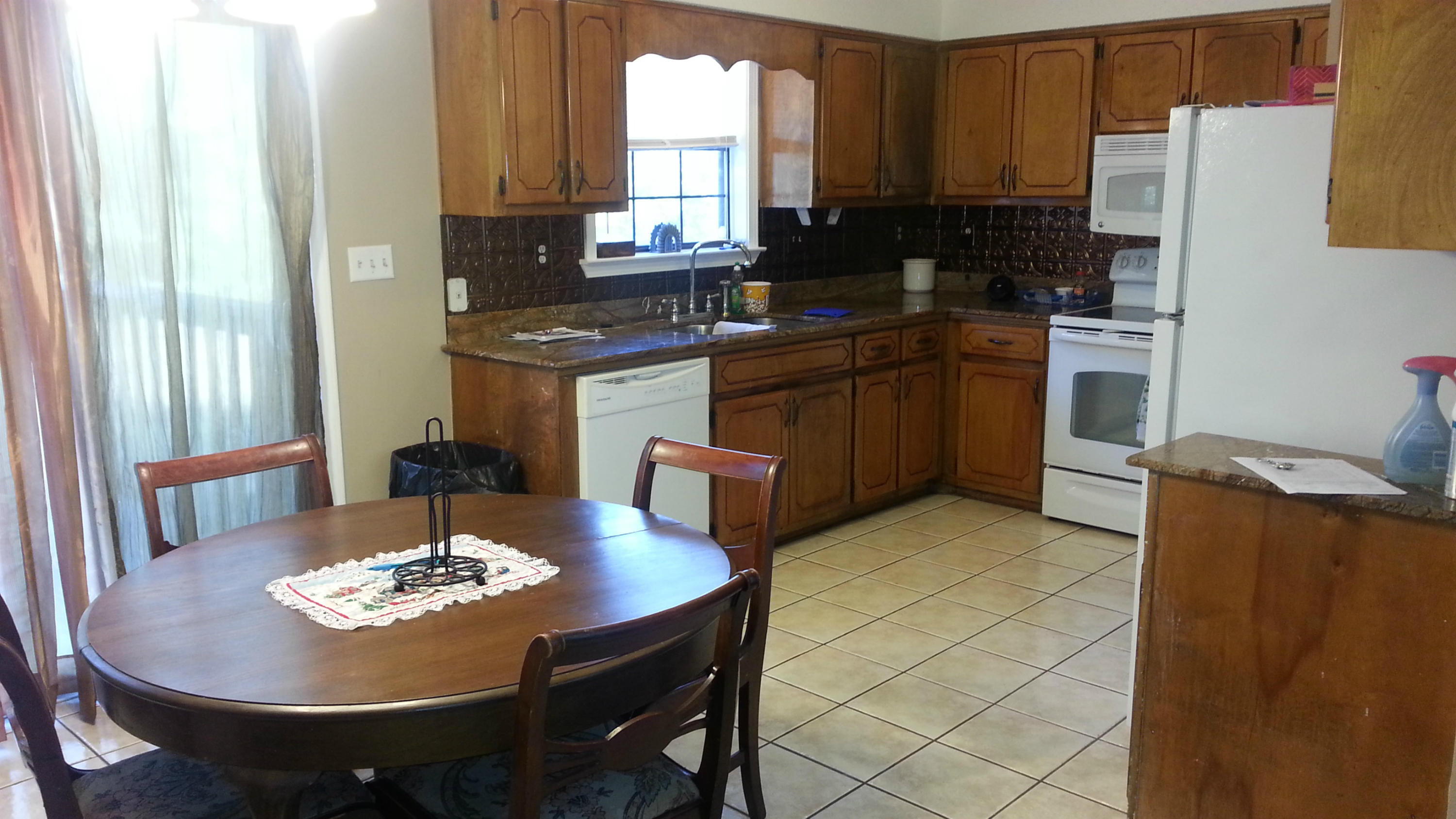 SHOAL CREEK MANOR 1ST ADDN - Residential