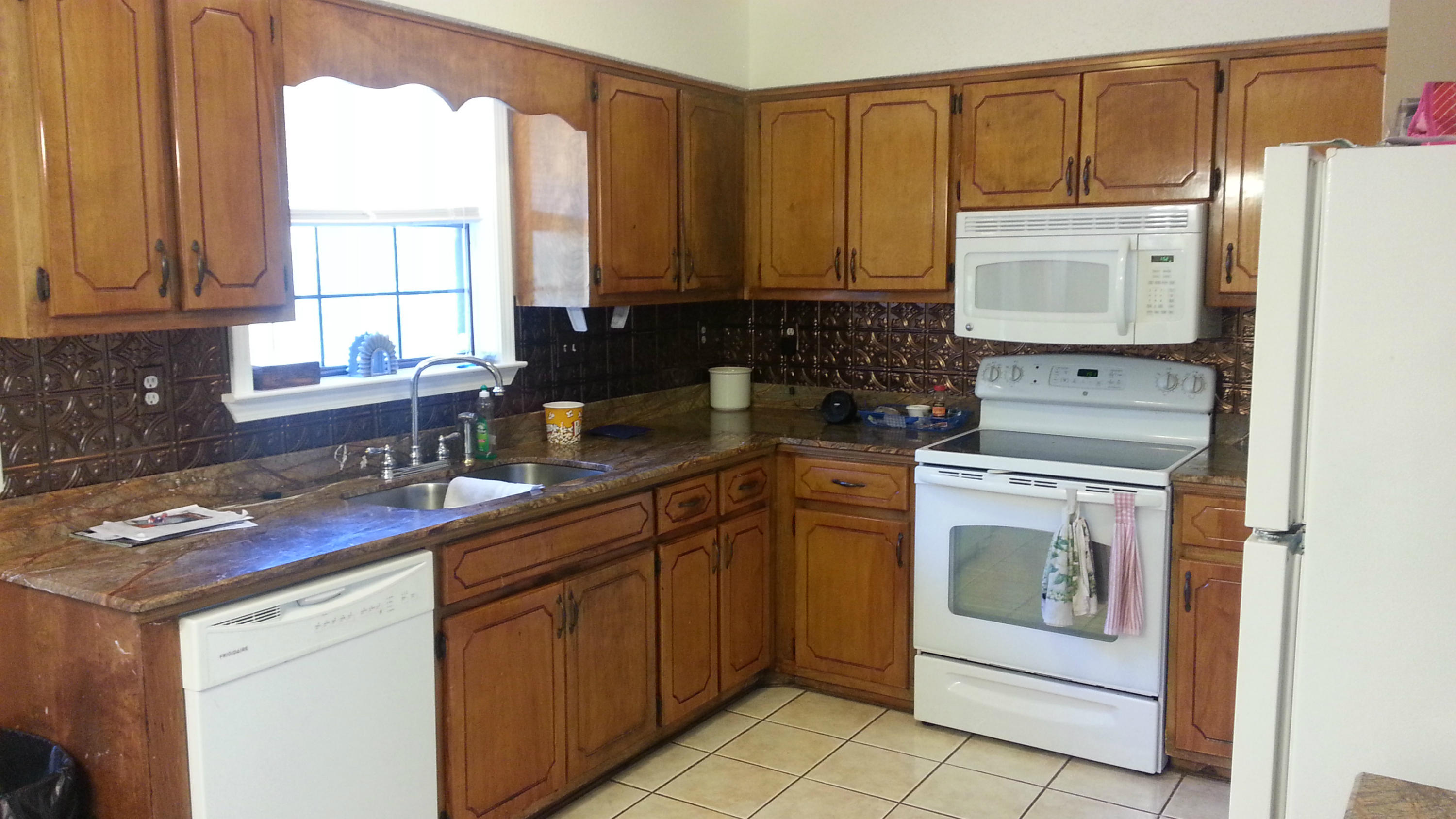 SHOAL CREEK MANOR 1ST ADDN - Residential