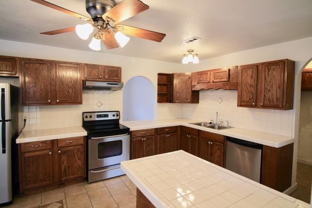 VESTA HEIGHTS 1ST ADDN - Residential