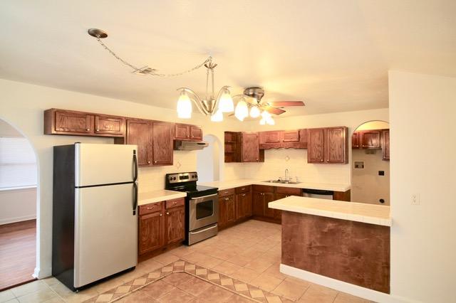 VESTA HEIGHTS 1ST ADDN - Residential