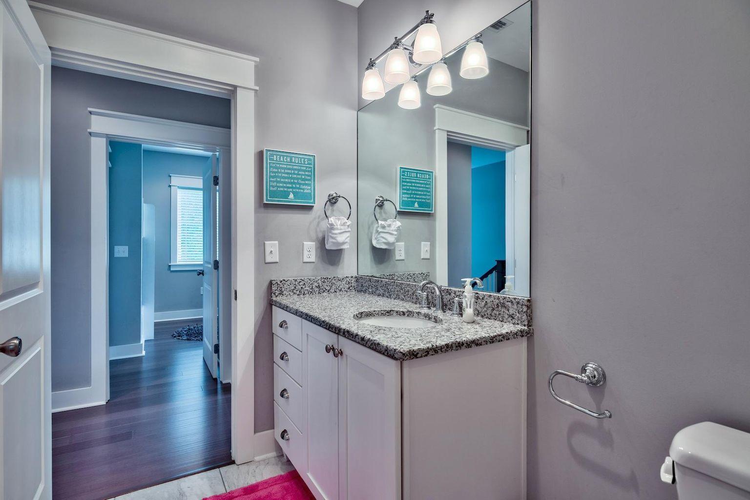 LAKESIDE AT BLUE MOUNTAIN BEACH - Residential