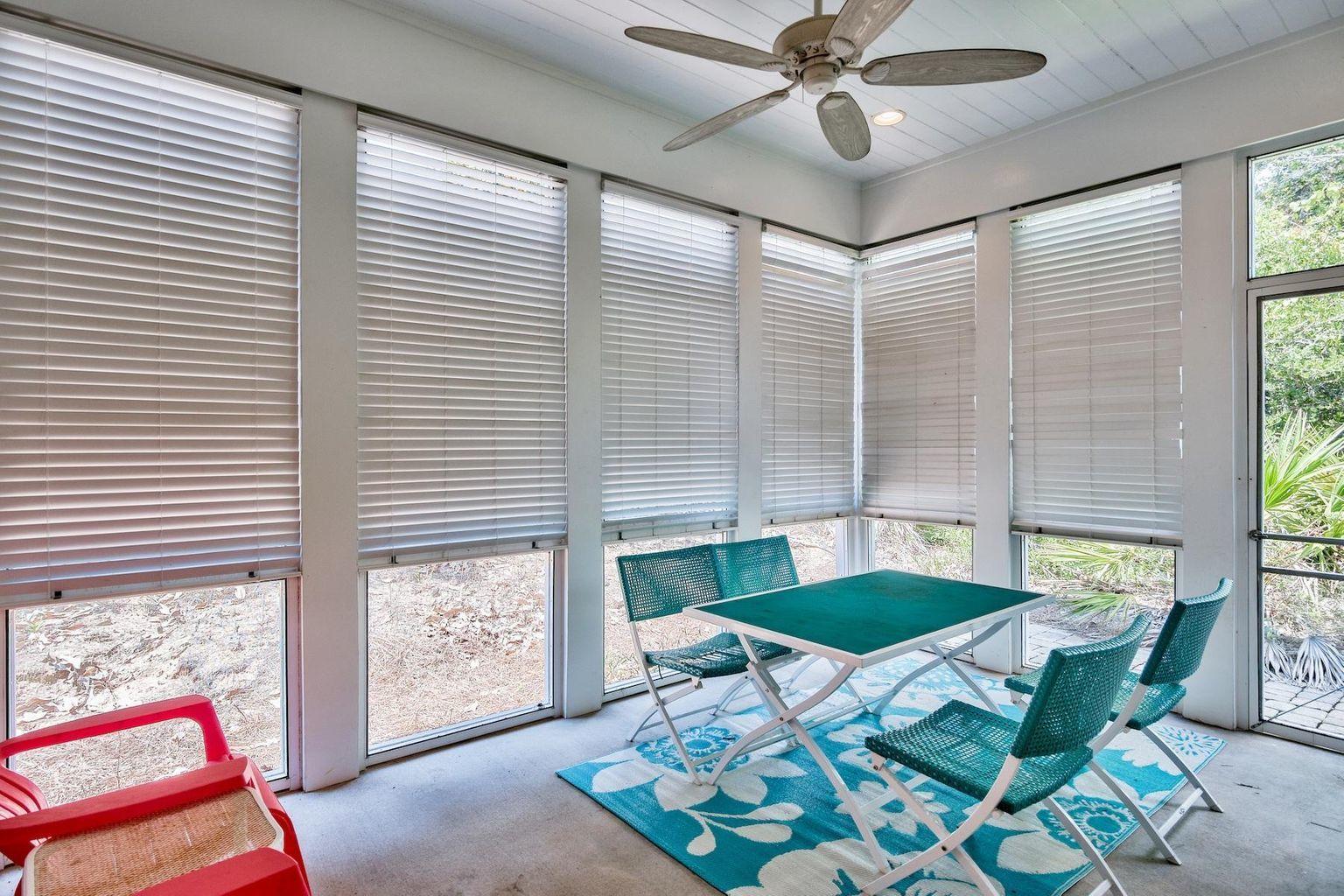 LAKESIDE AT BLUE MOUNTAIN BEACH - Residential