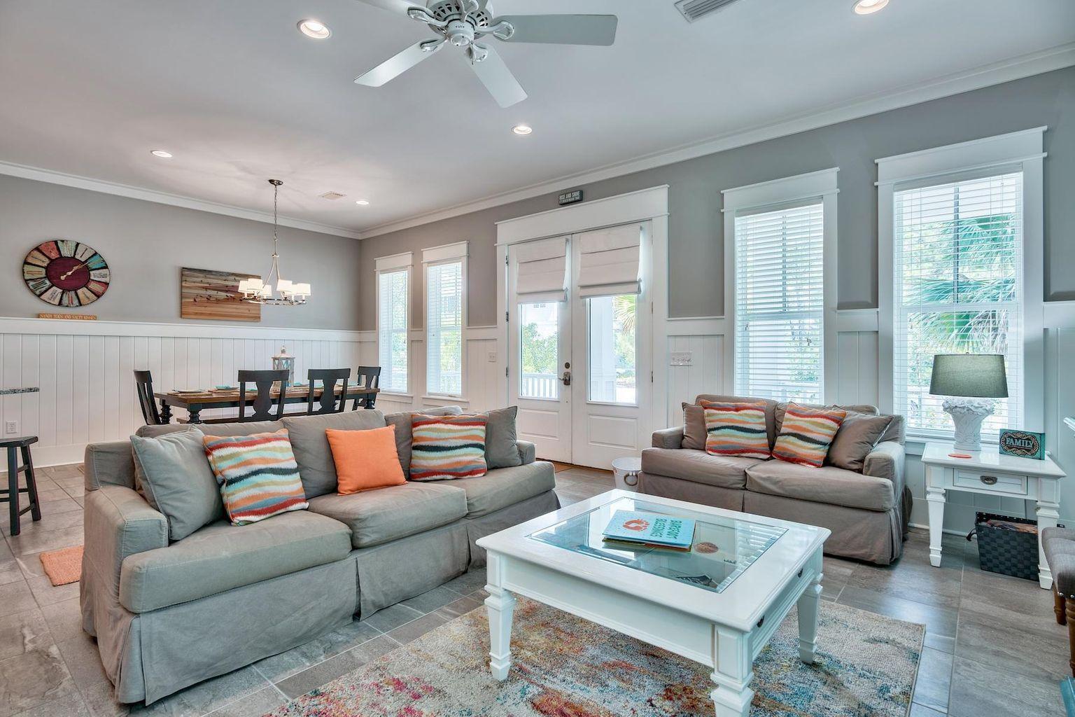 LAKESIDE AT BLUE MOUNTAIN BEACH - Residential