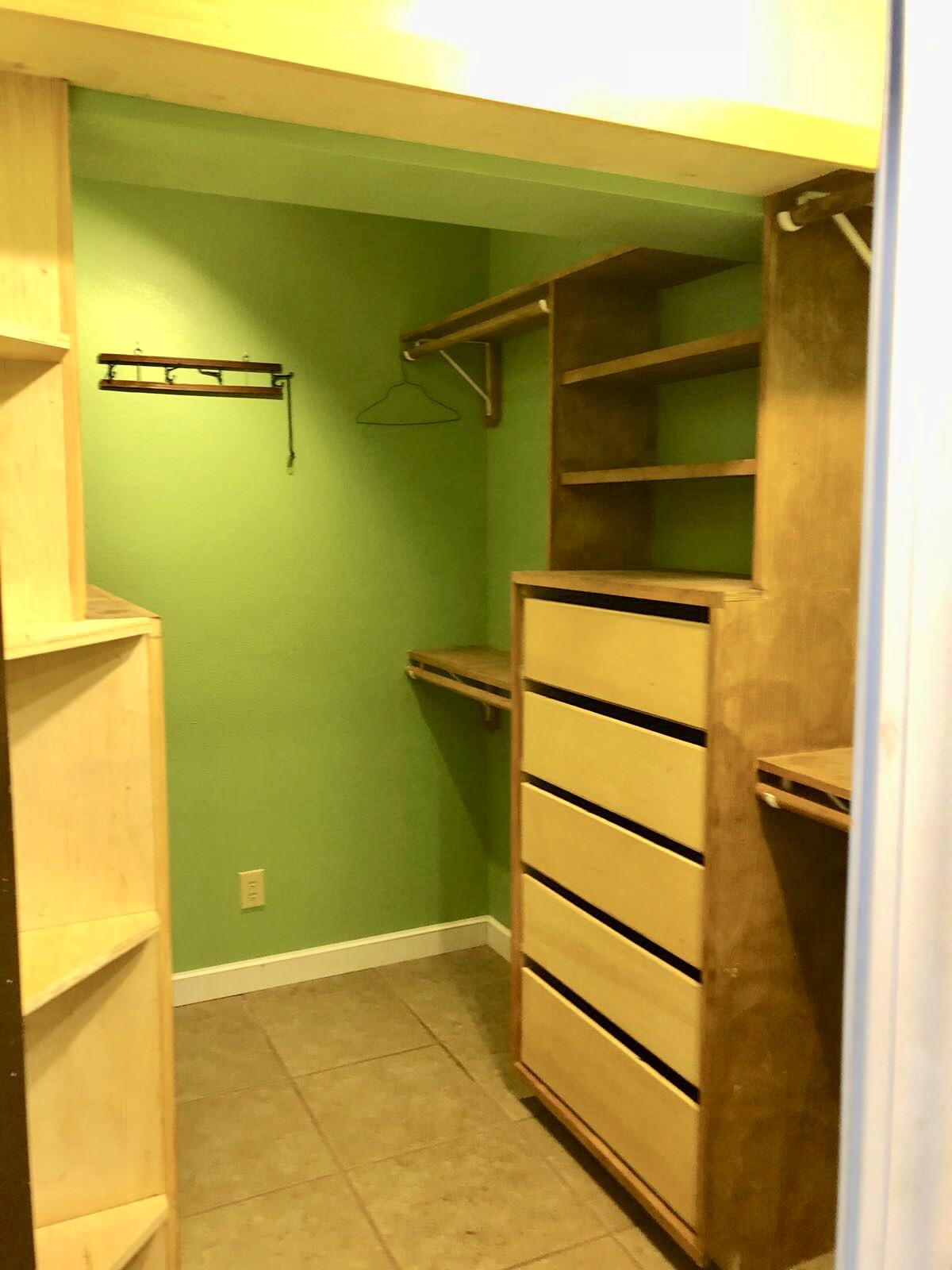 PARISH EST RE-PLAT - Residential