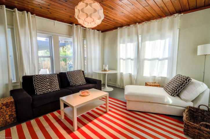 LAGUNA BEACH ESTATES - Residential