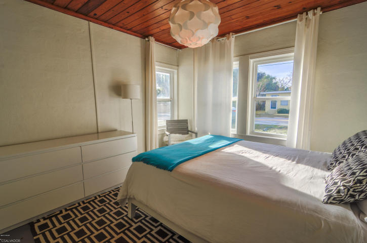 LAGUNA BEACH ESTATES - Residential