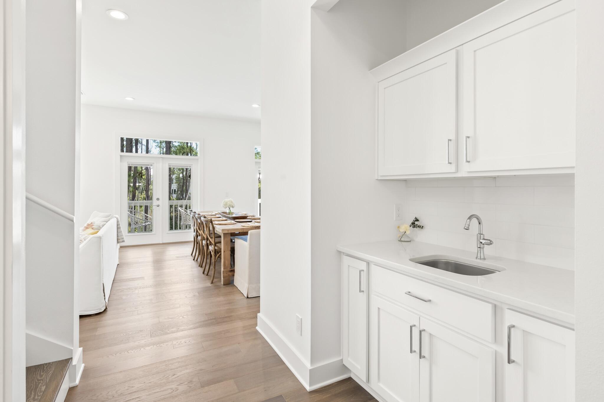 LAKESIDE AT BLUE MOUNTAIN BEACH - Residential