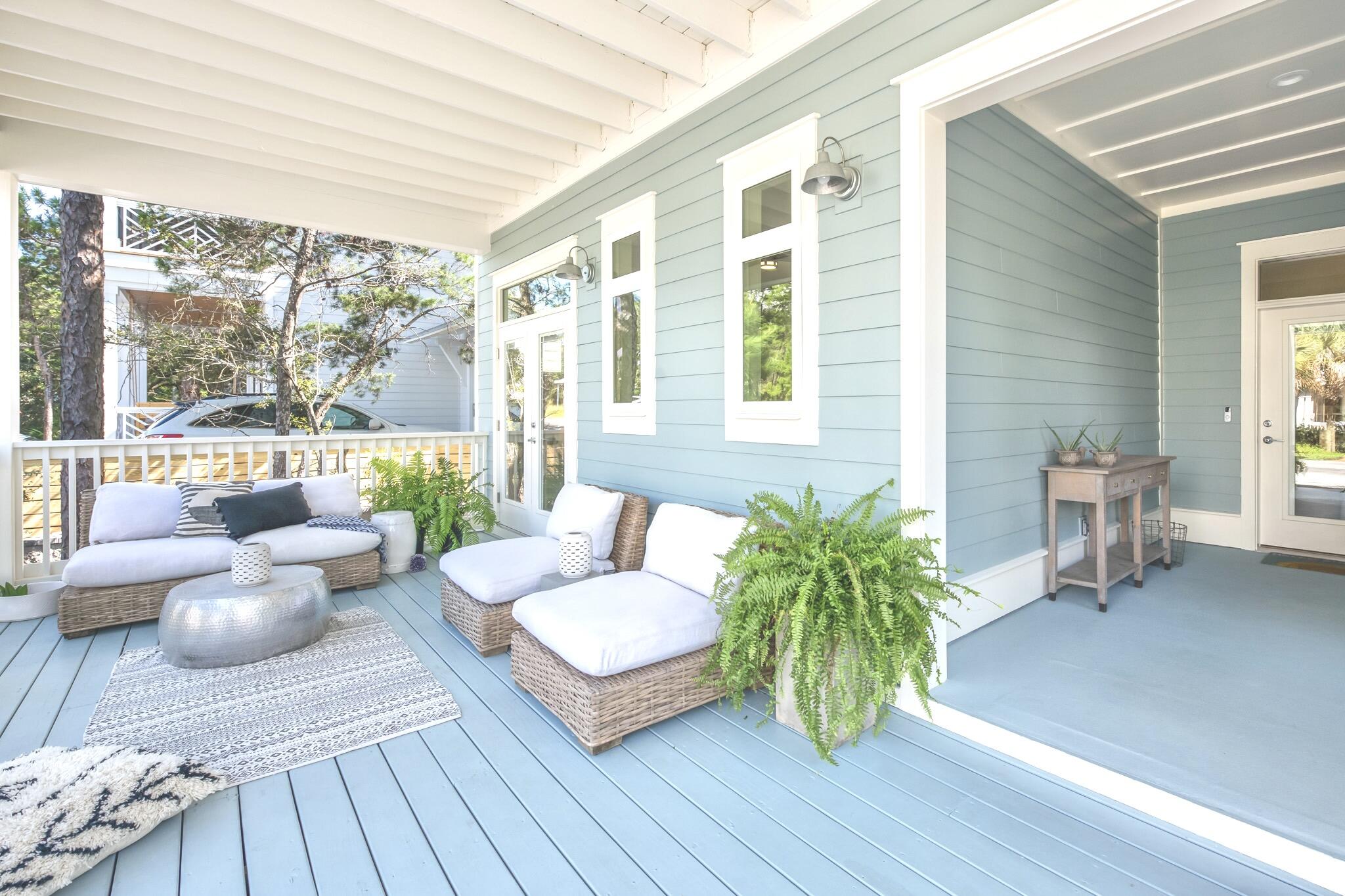 LAKESIDE AT BLUE MOUNTAIN BEACH - Residential