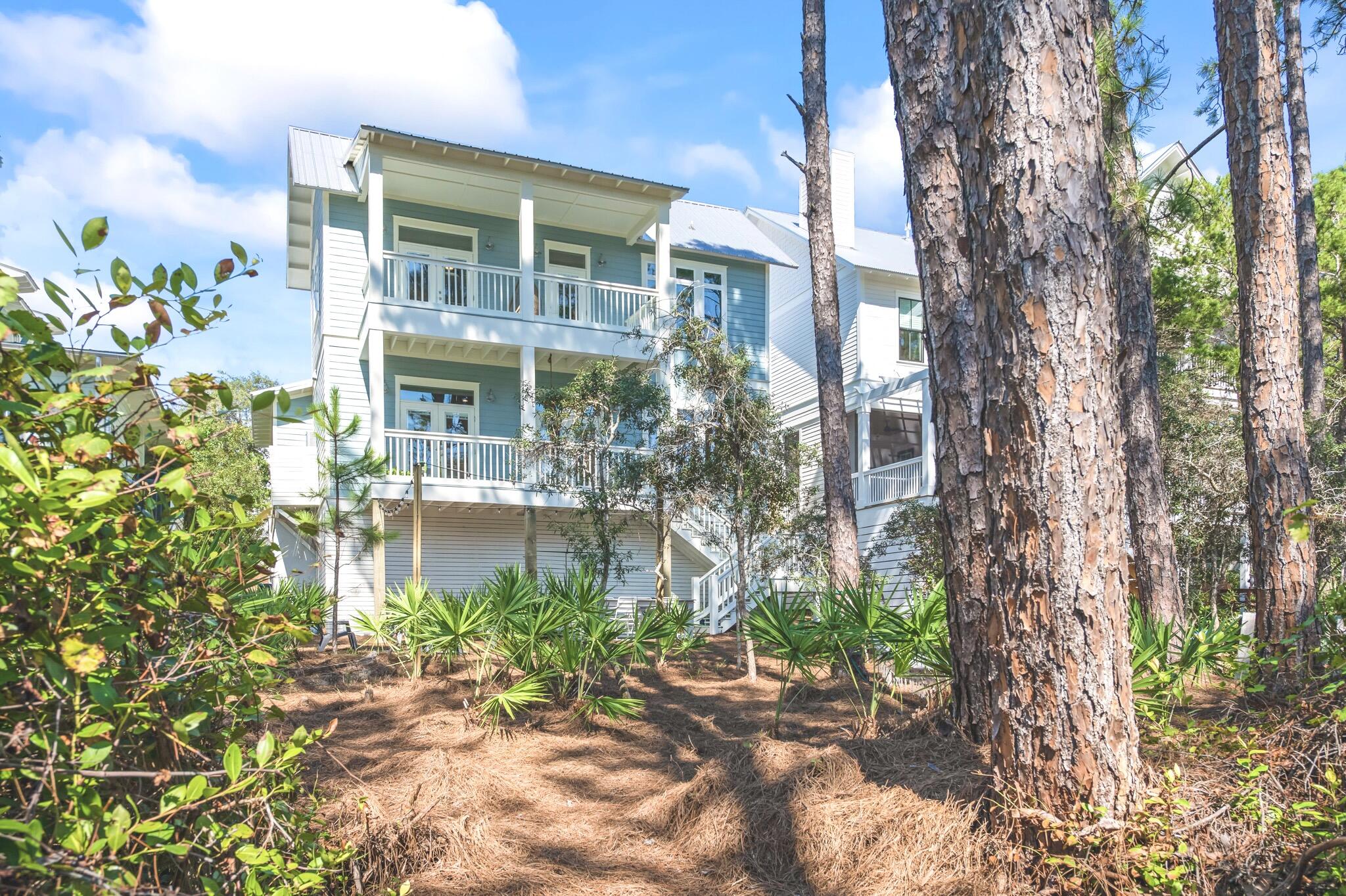 LAKESIDE AT BLUE MOUNTAIN BEACH - Residential