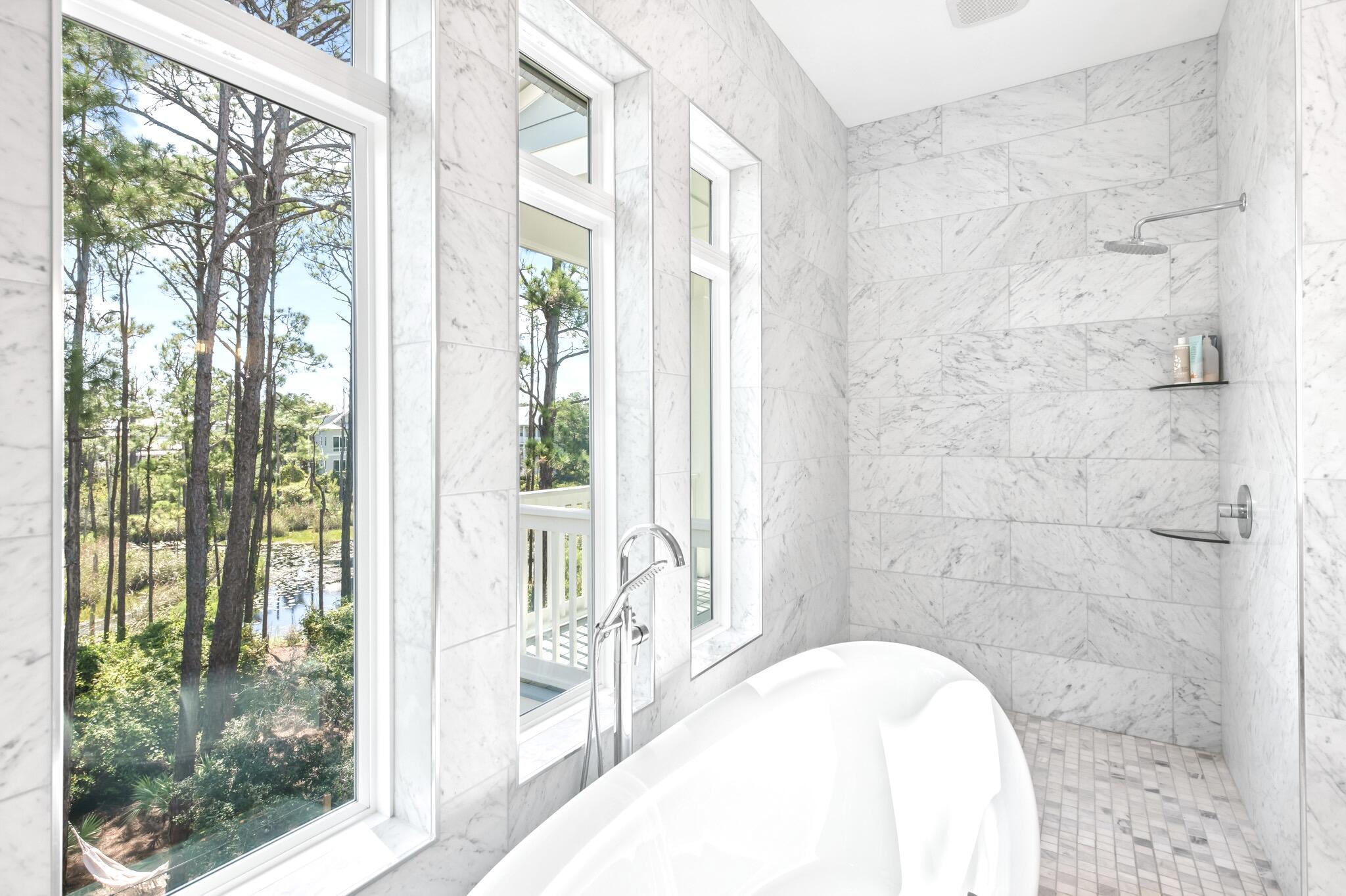 LAKESIDE AT BLUE MOUNTAIN BEACH - Residential