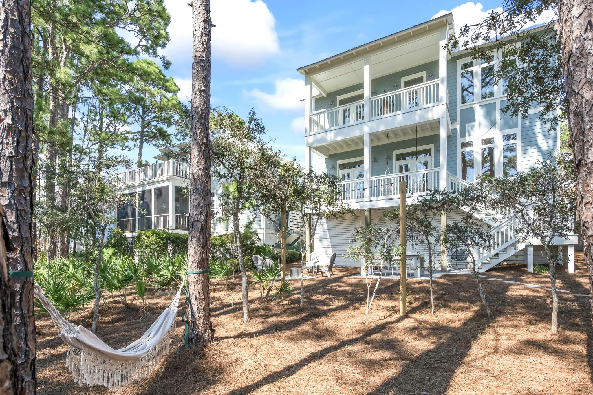 LAKESIDE AT BLUE MOUNTAIN BEACH - Residential