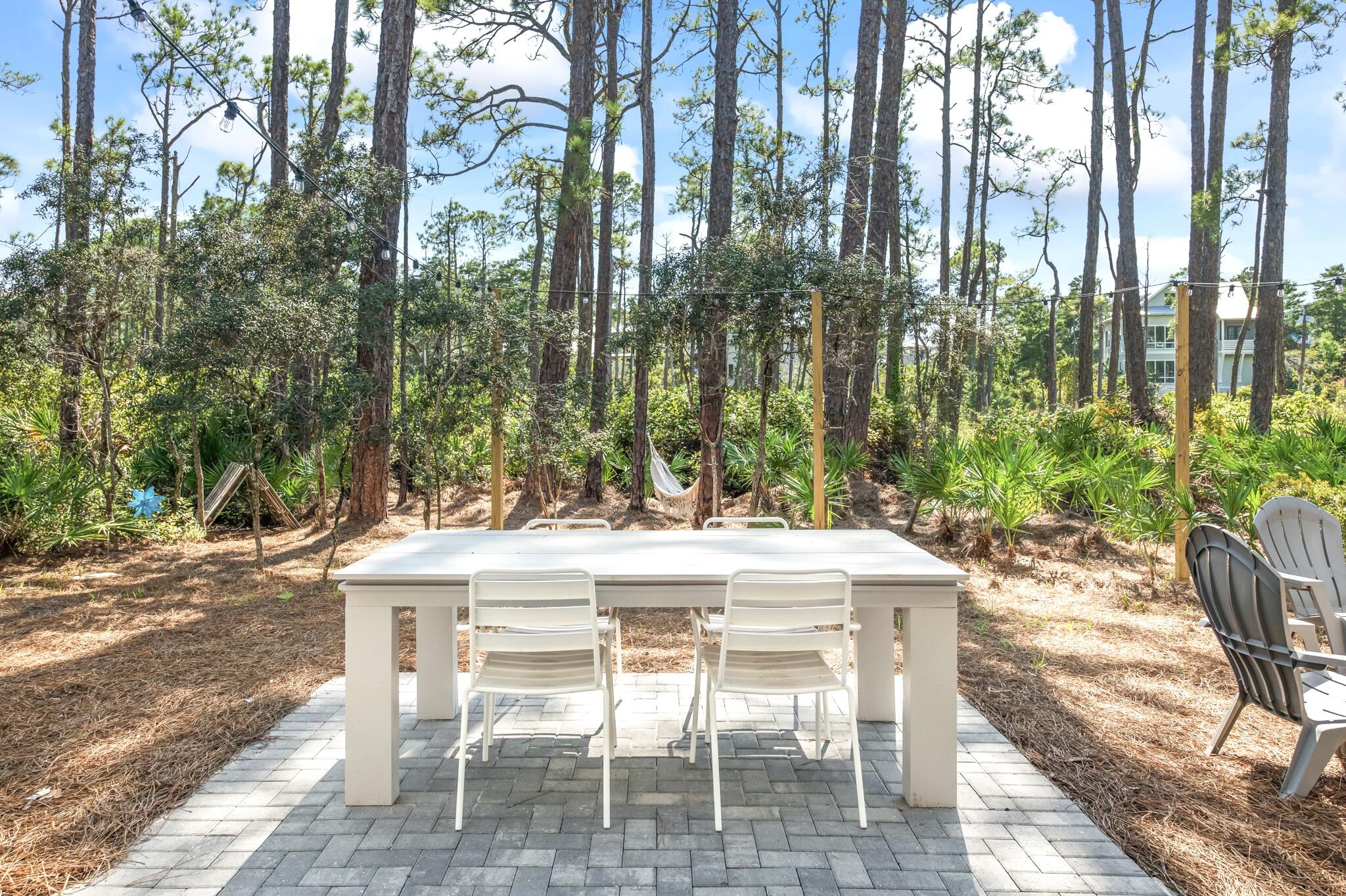 LAKESIDE AT BLUE MOUNTAIN BEACH - Residential