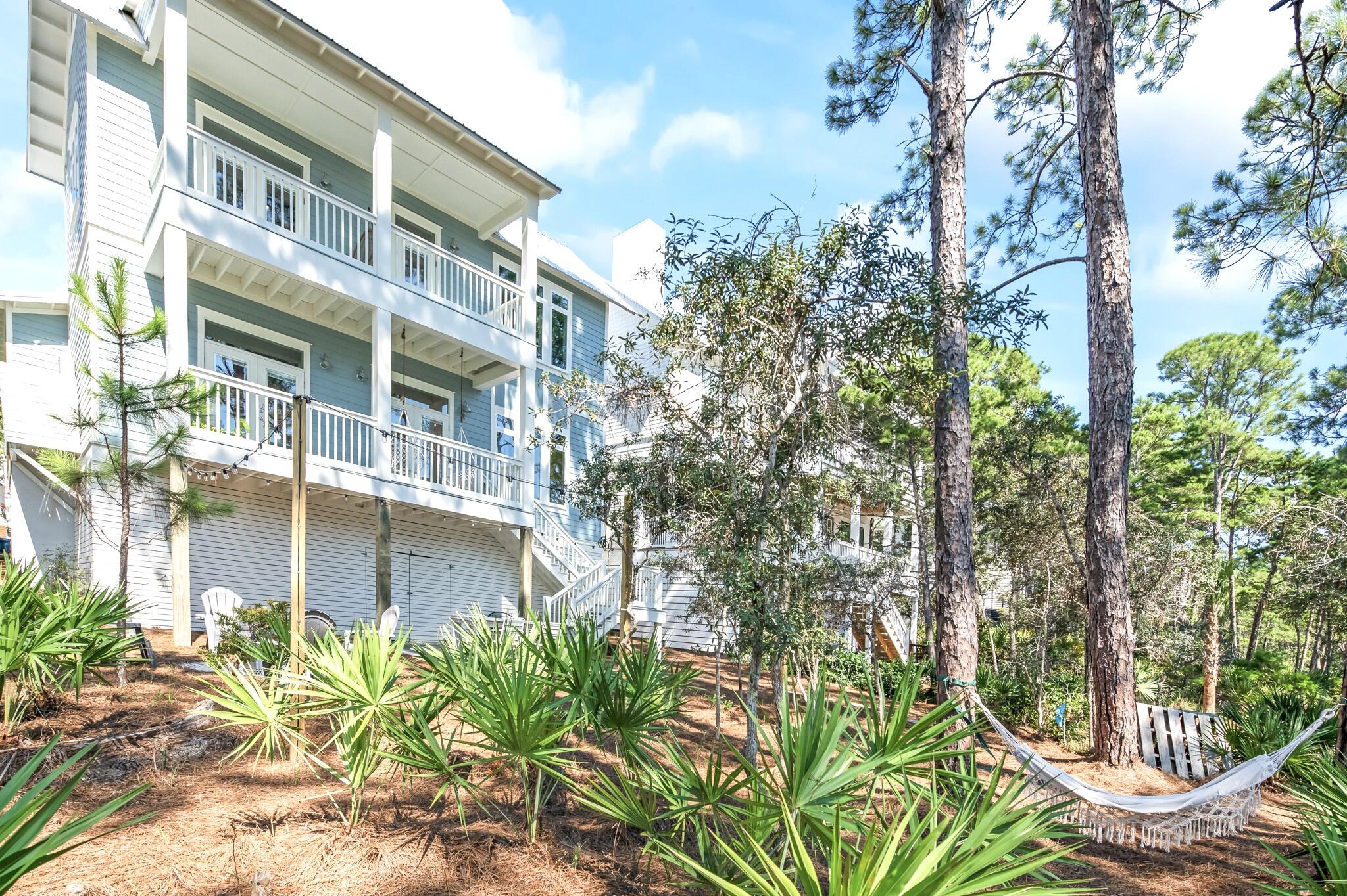 LAKESIDE AT BLUE MOUNTAIN BEACH - Residential
