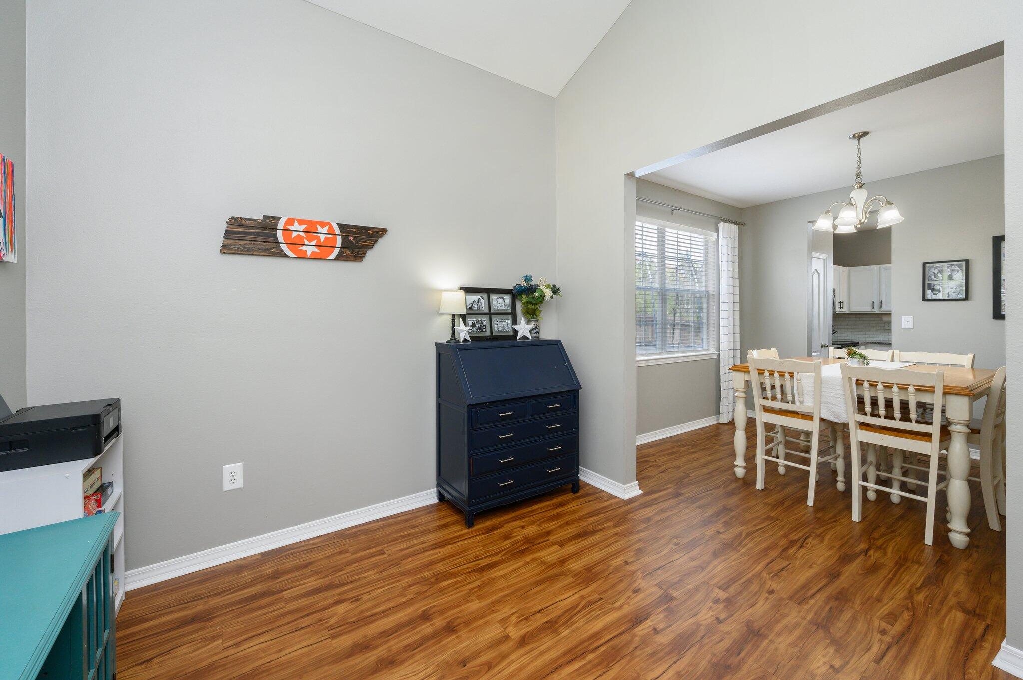 SANDY RIDGE - Residential