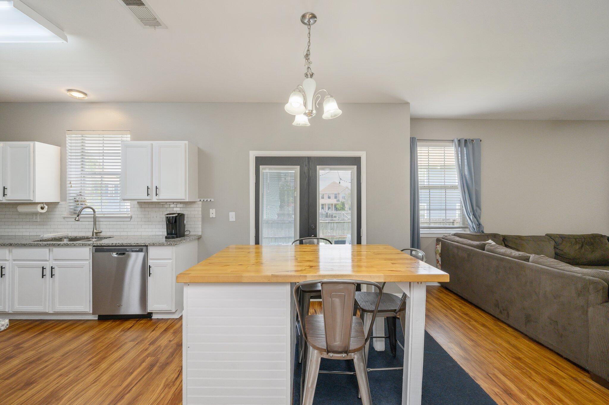 SANDY RIDGE - Residential