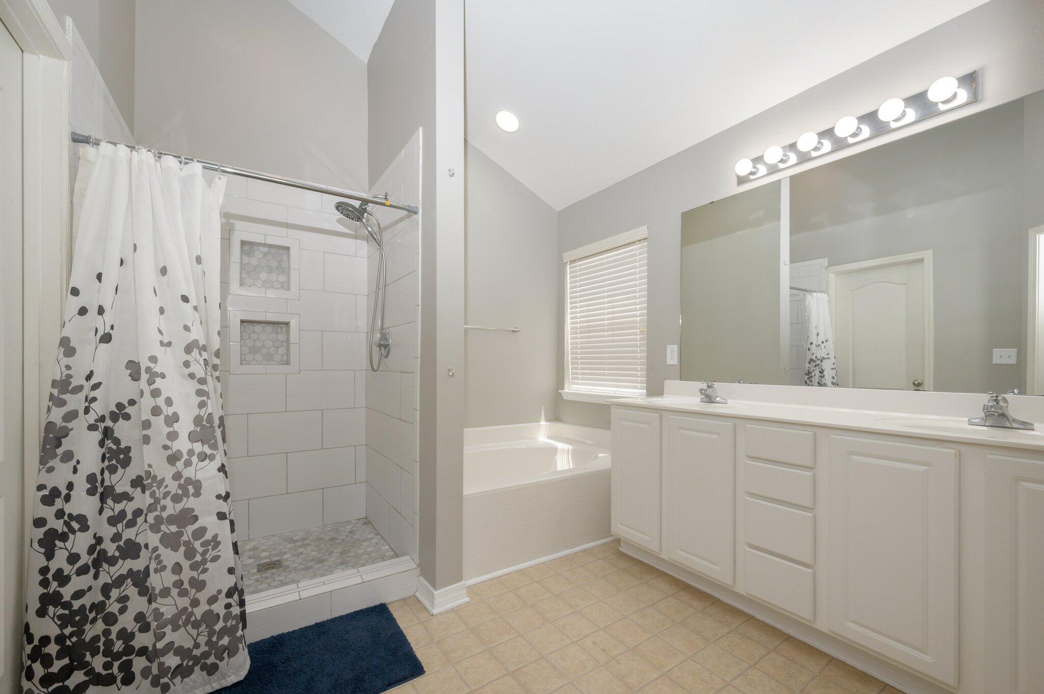 SANDY RIDGE - Residential