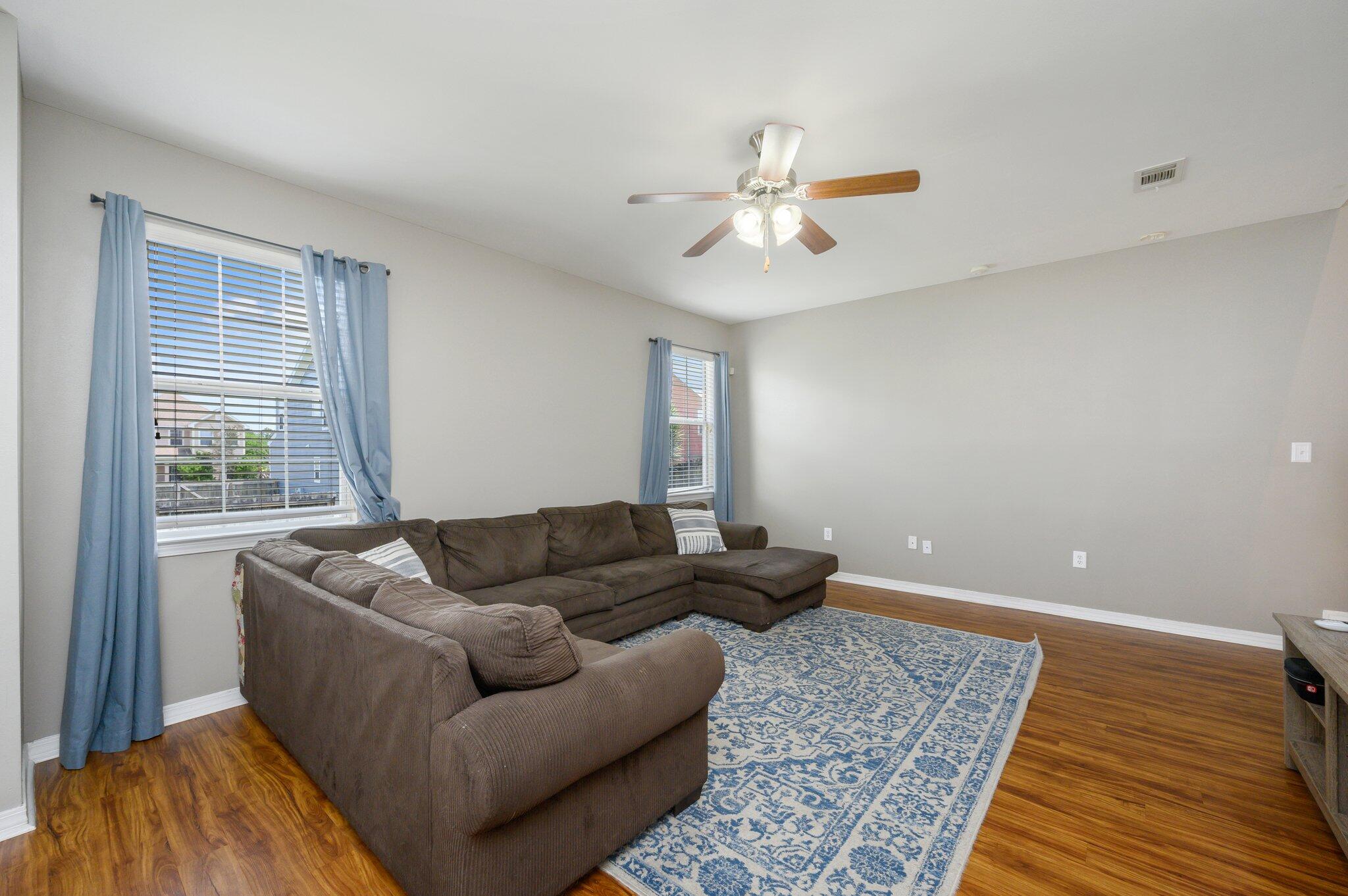 SANDY RIDGE - Residential