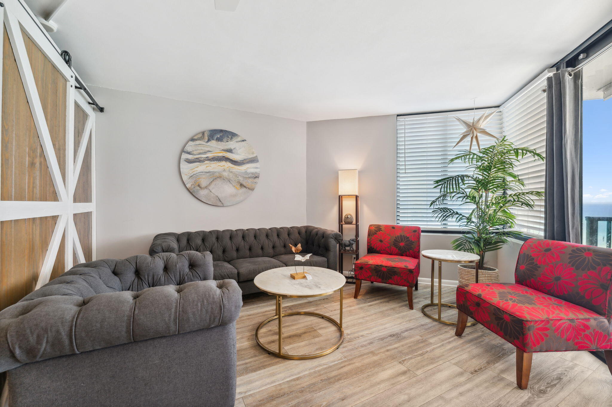 SUNBIRD CONDO - Residential