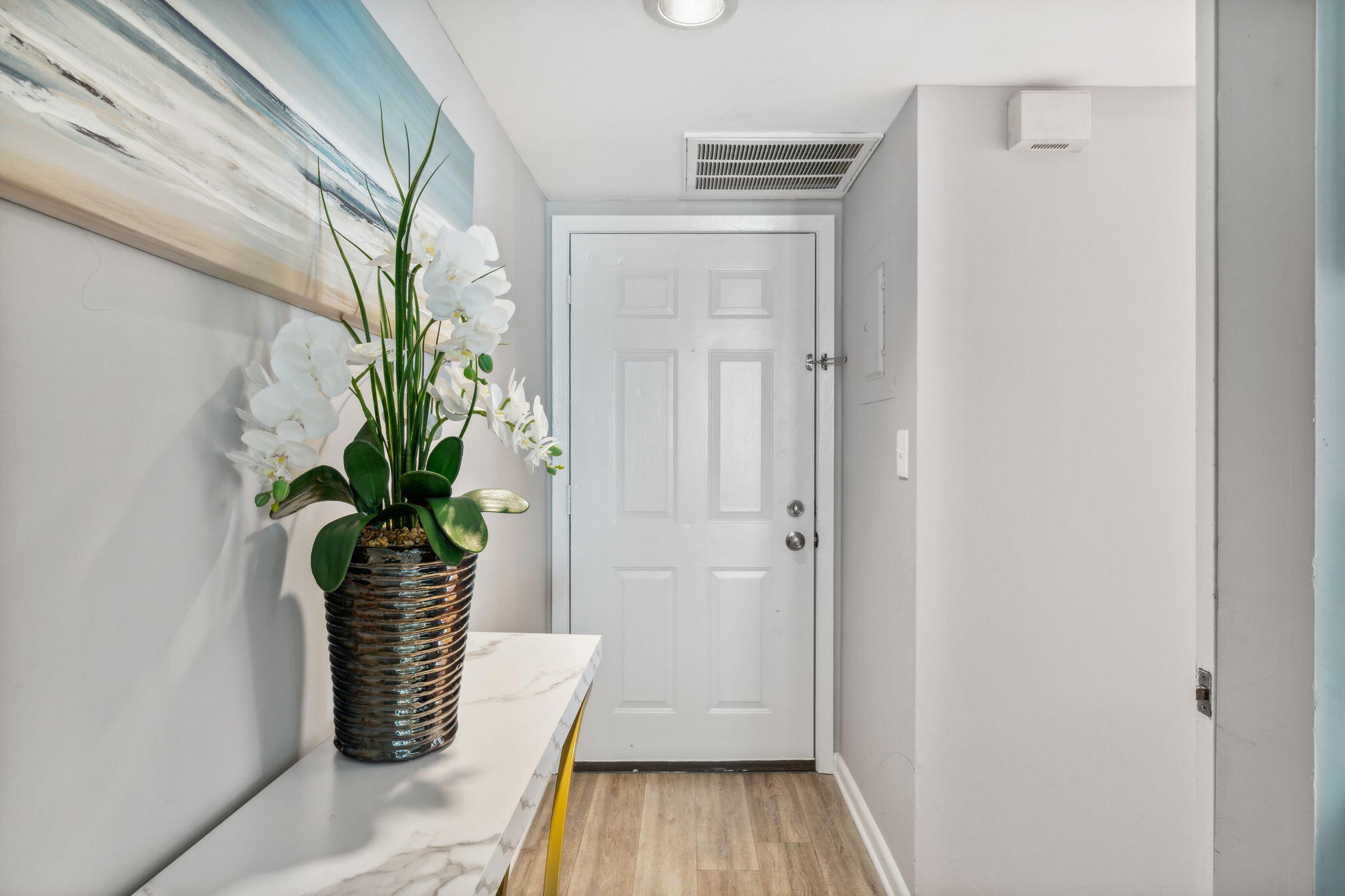 SUNBIRD CONDO - Residential