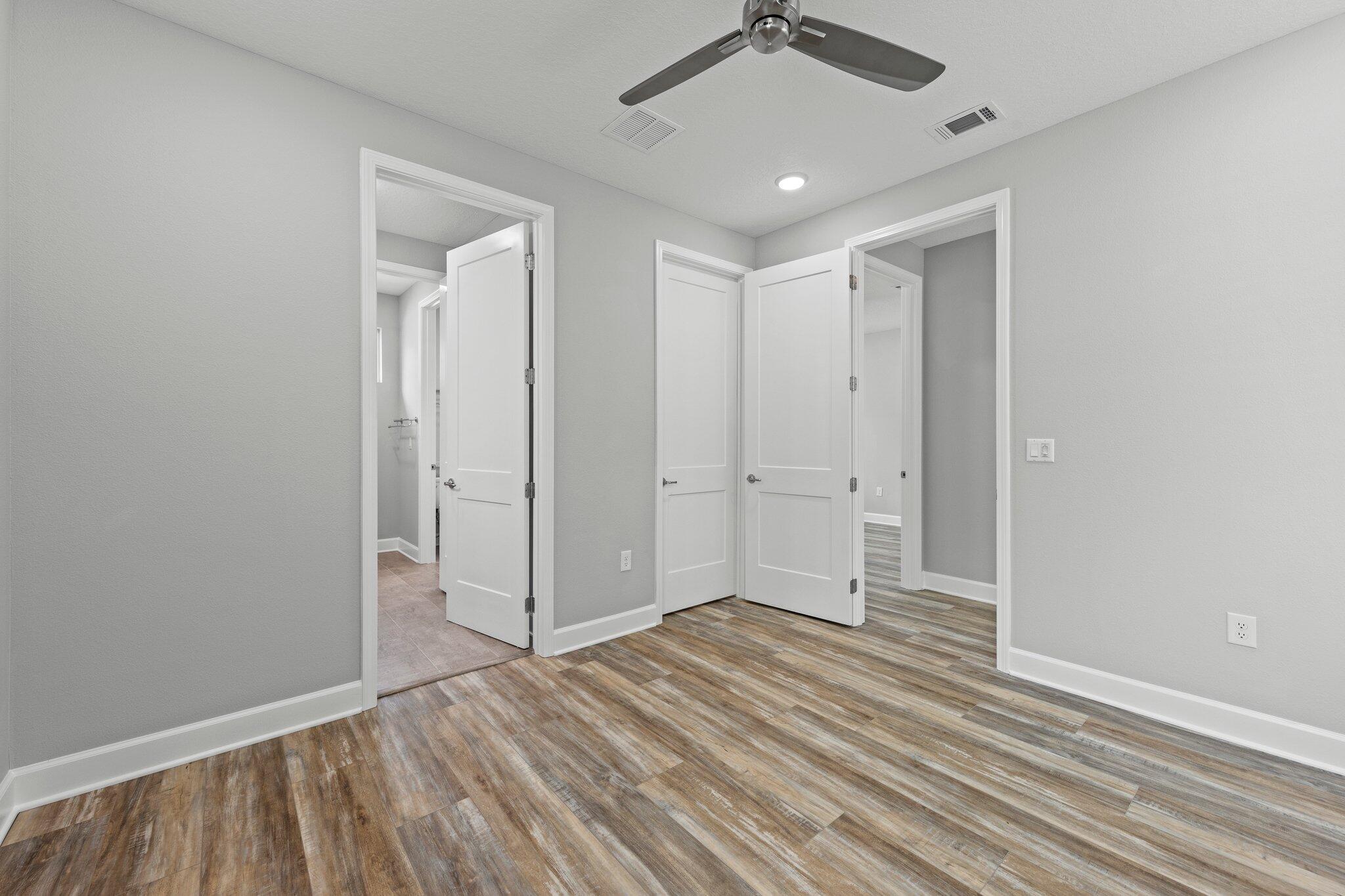 HELMS & ALLEN S/D LOTS 17 & 18 BLK 3 - Residential Lease