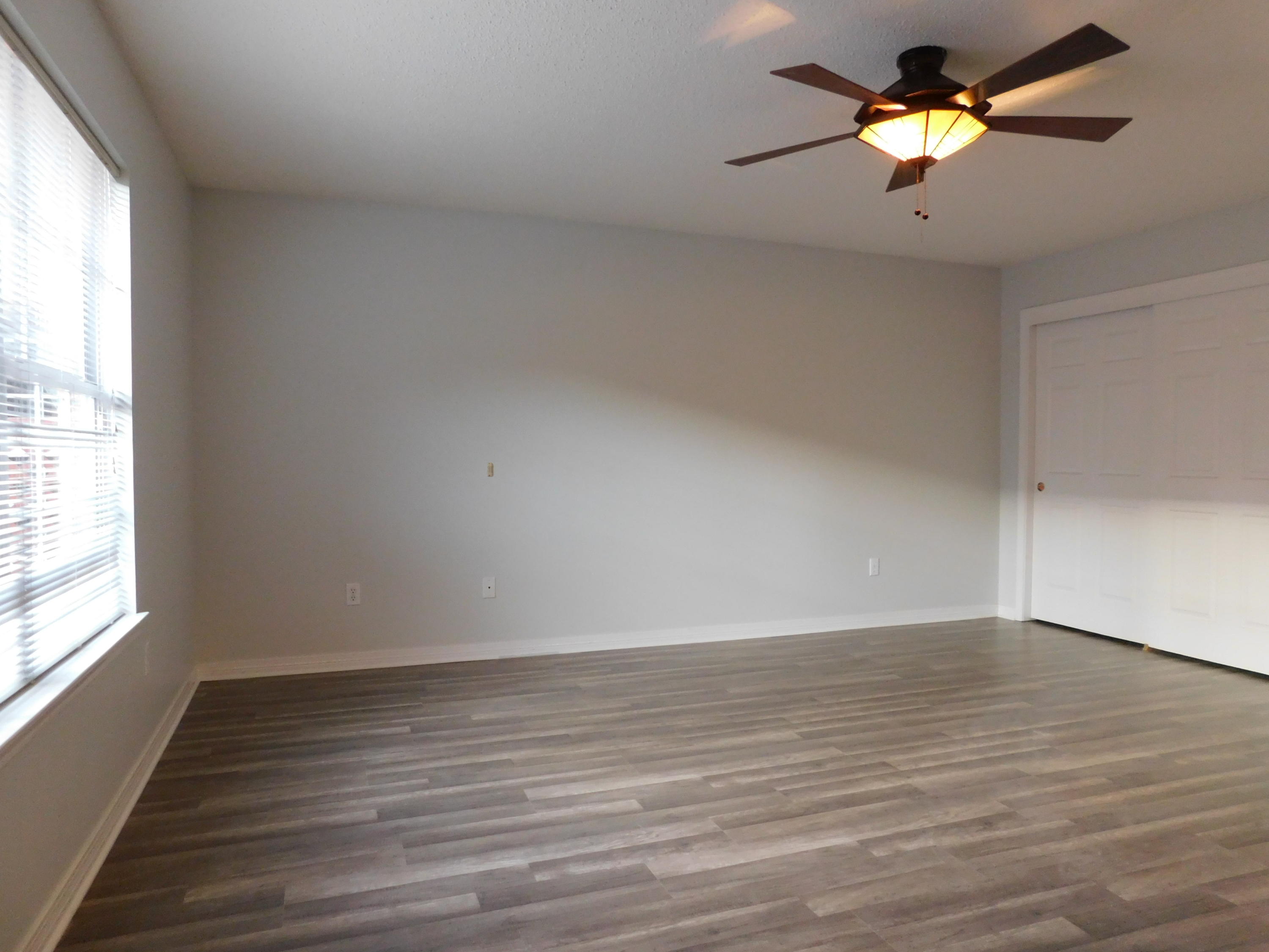 DONLABROOK GARDYNS - Residential