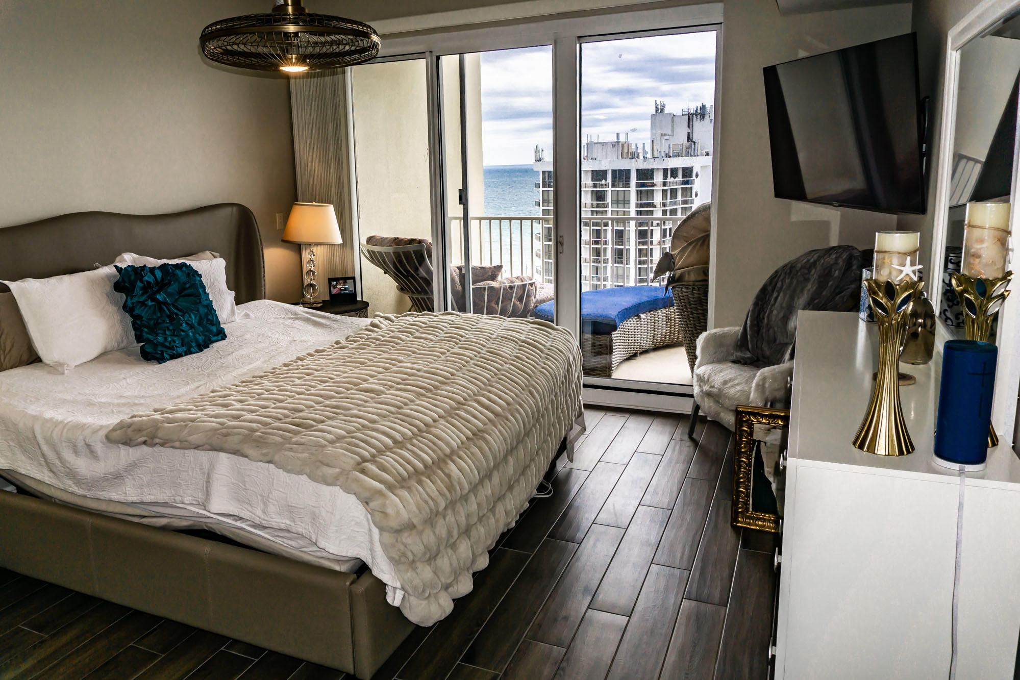 ARIEL DUNES - Residential