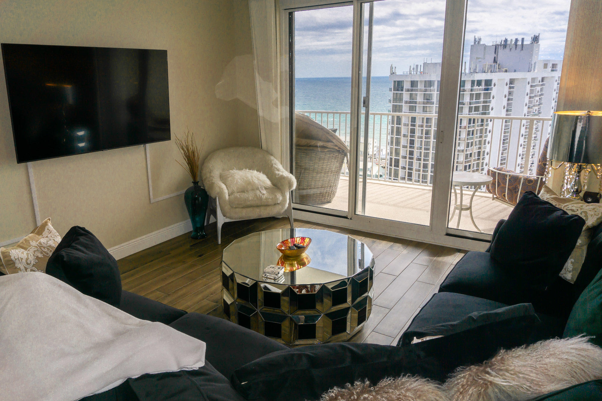 ARIEL DUNES - Residential