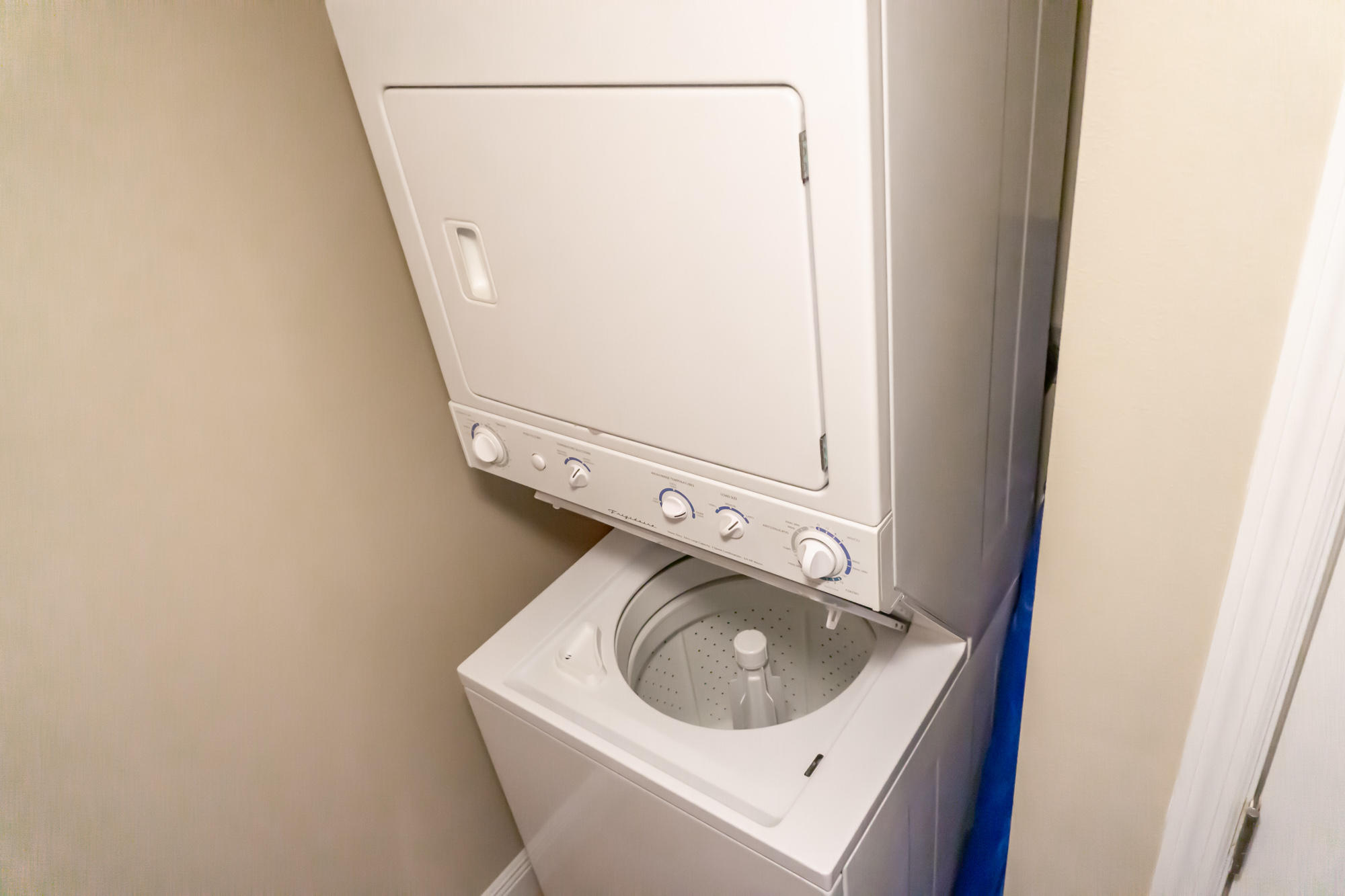 ARIEL DUNES - Residential