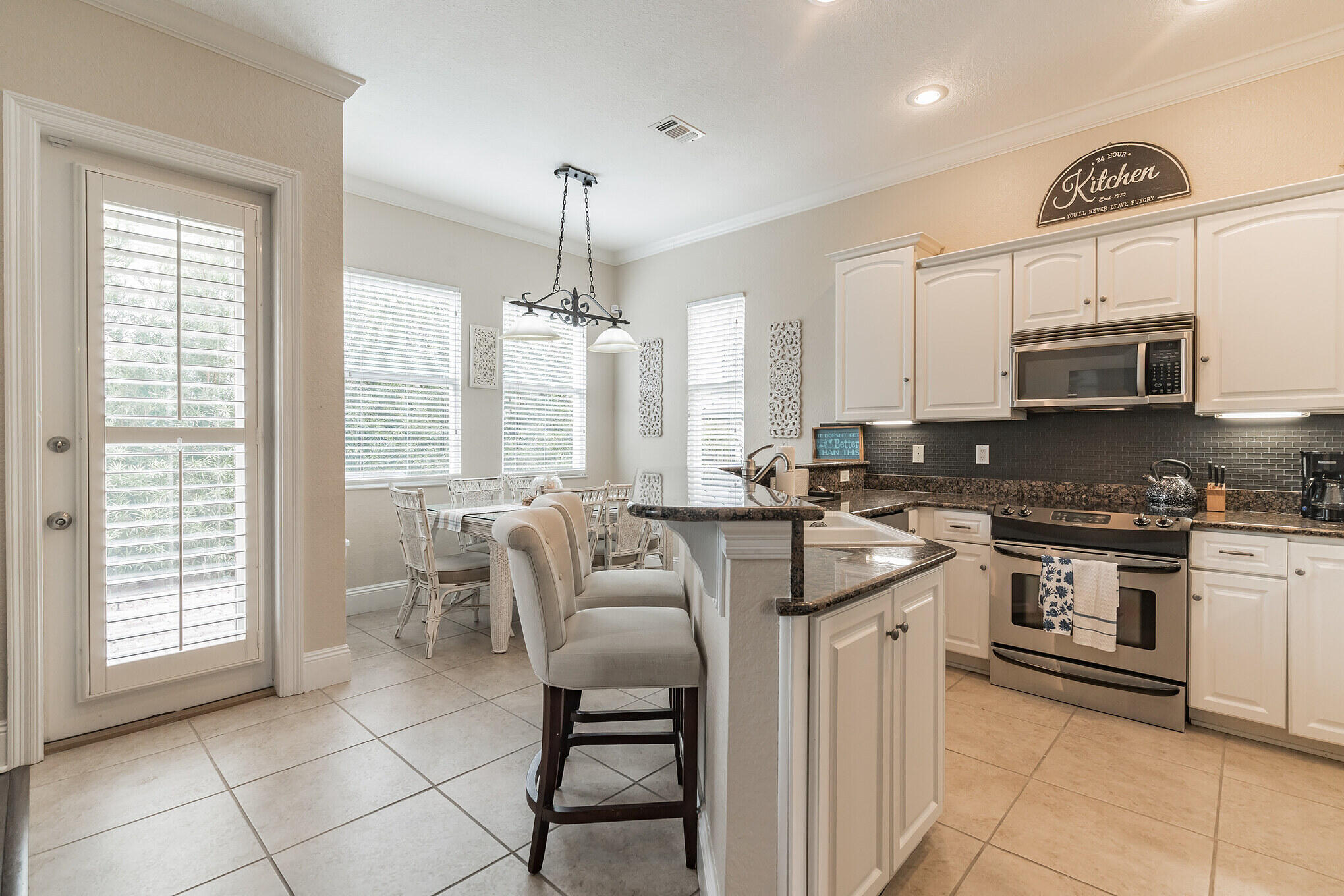 CALUSA BAY S/D - Residential Lease