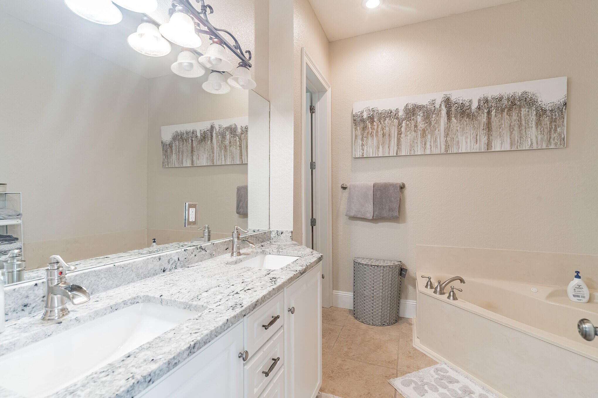 CALUSA BAY S/D - Residential Lease