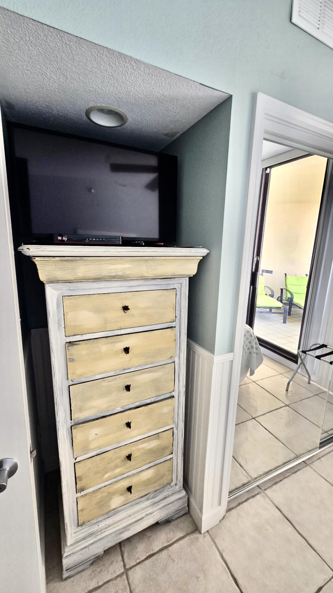 EAST PASS TOWERS CONDO - Residential