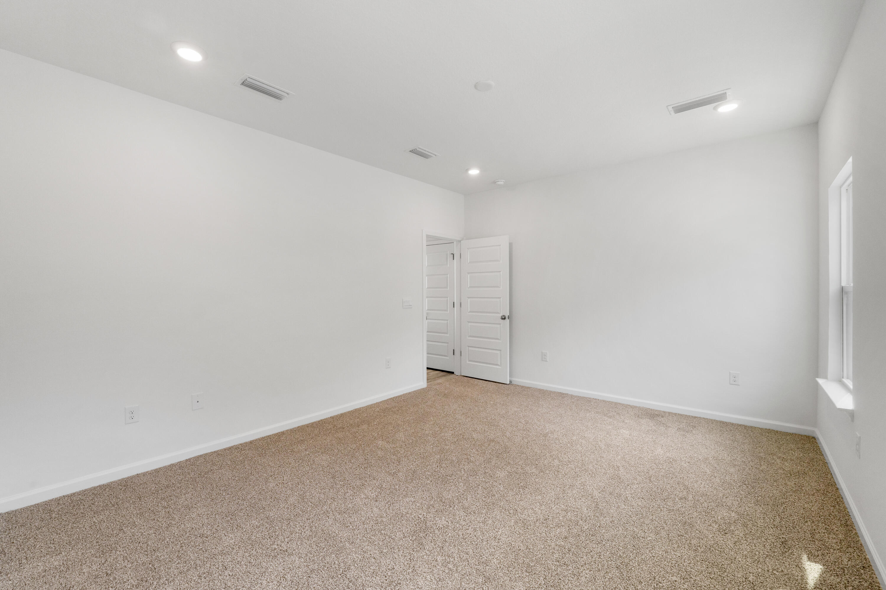 Owl's Head East - Residential