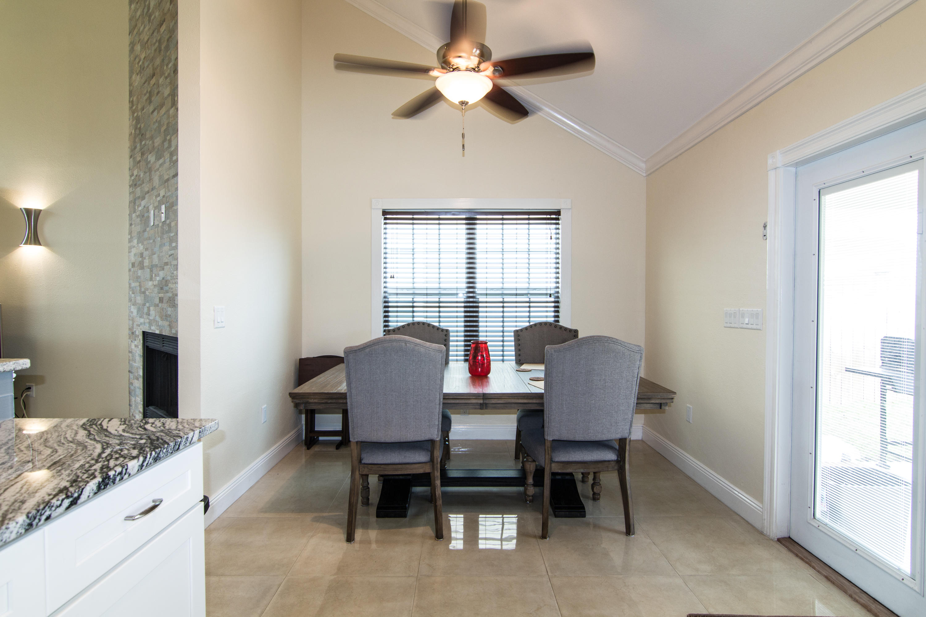 SANDY RIDGE ESTATES - Residential