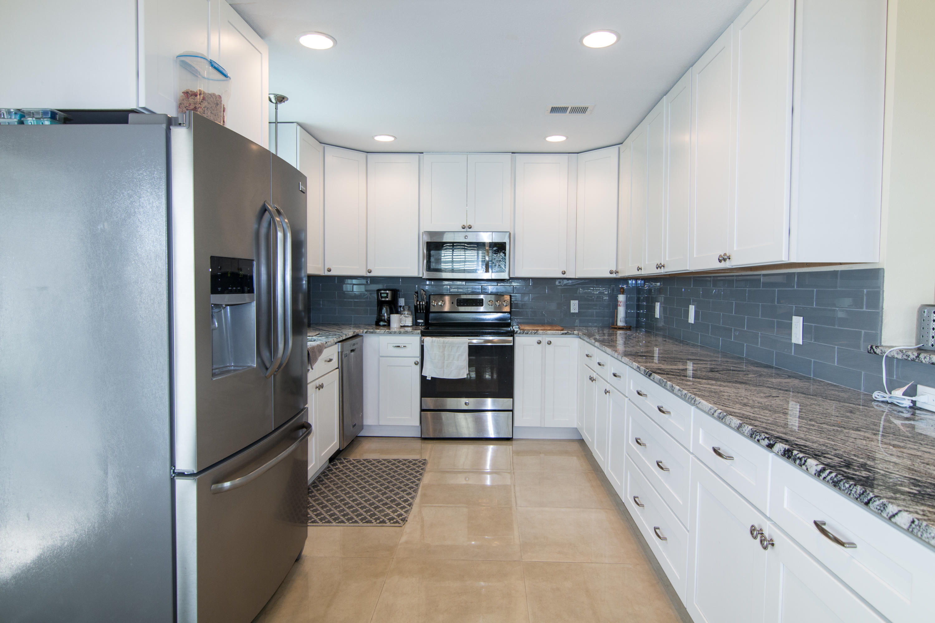 SANDY RIDGE ESTATES - Residential