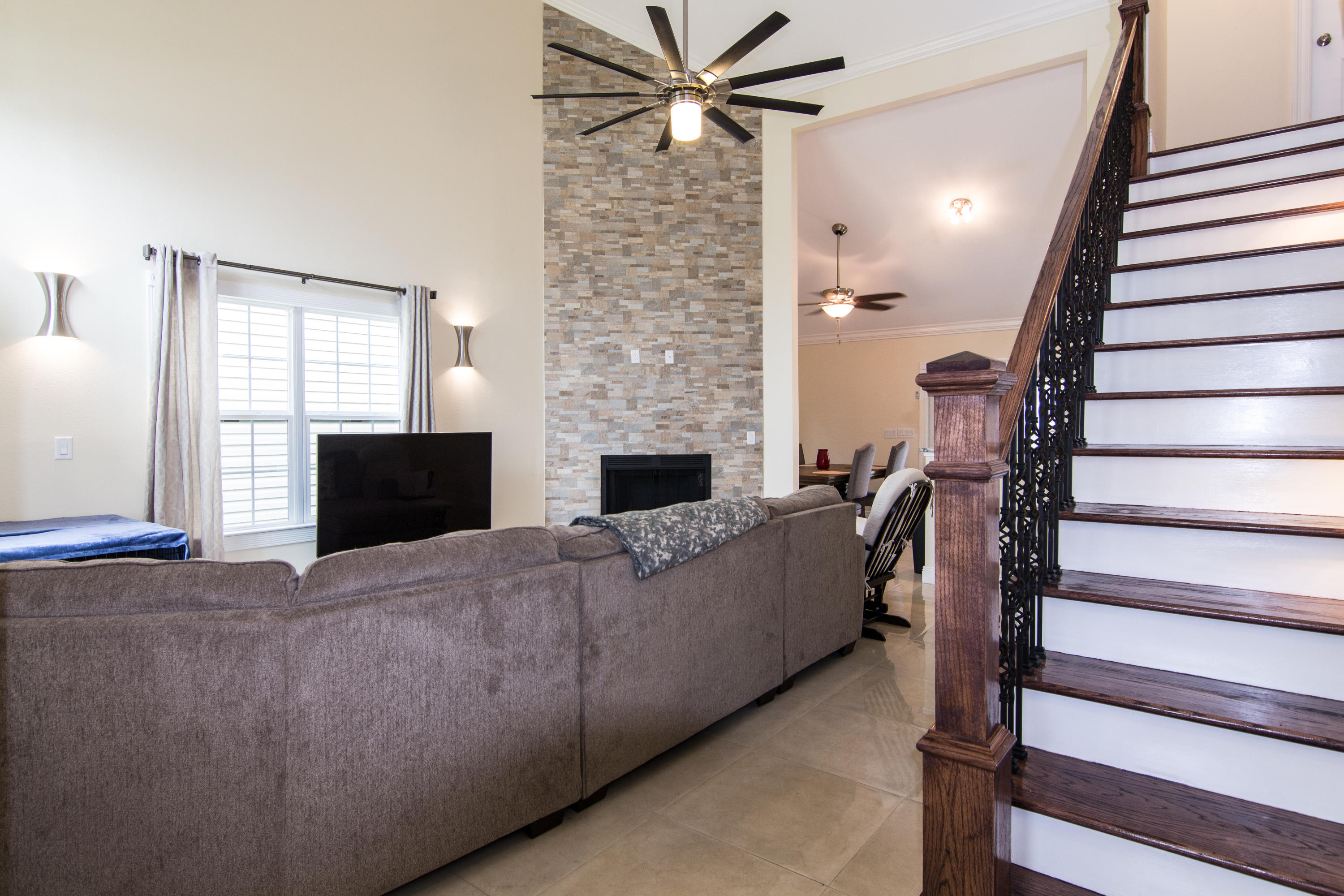 SANDY RIDGE ESTATES - Residential