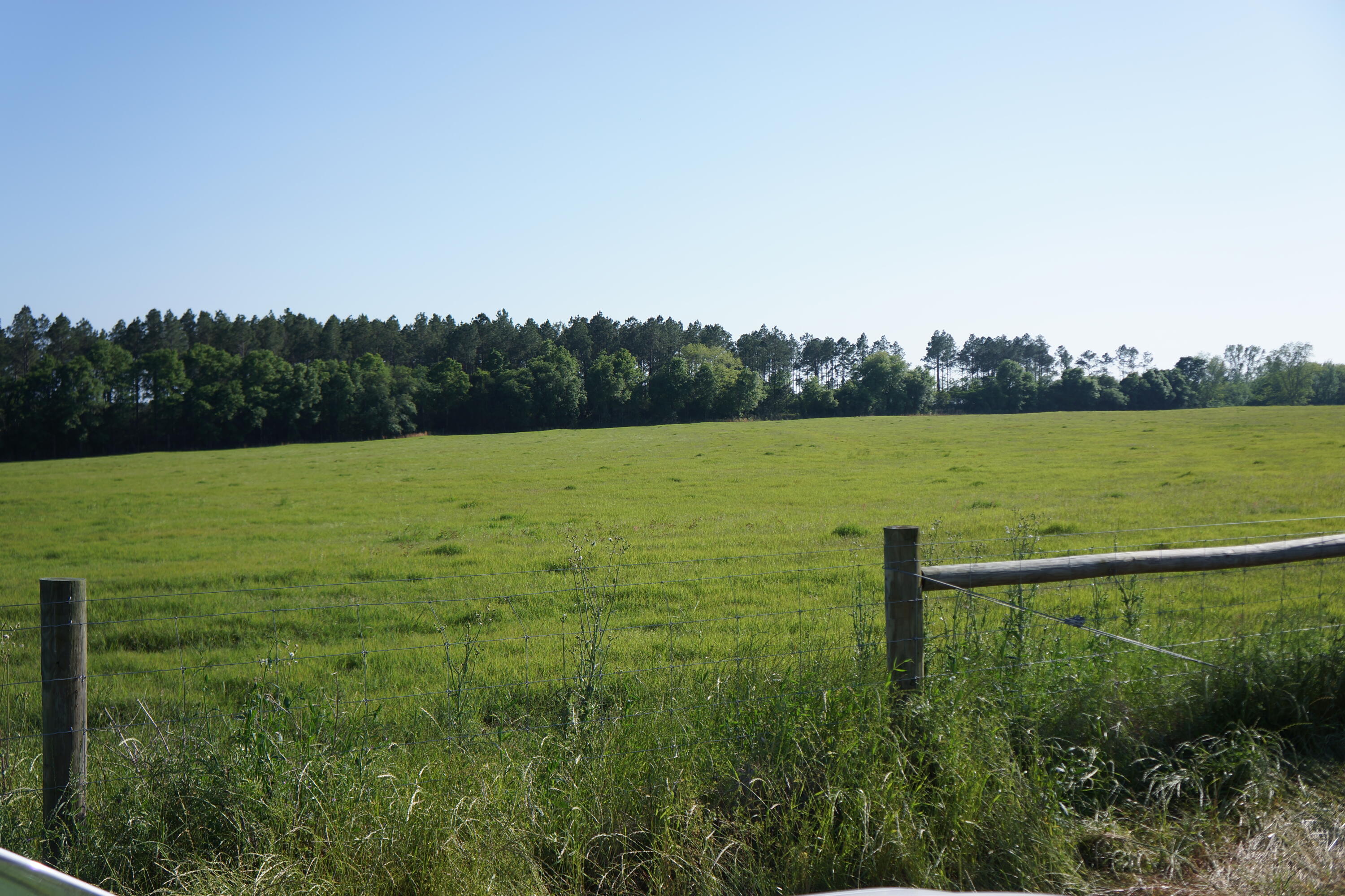 METES & BOUNDS - Farm