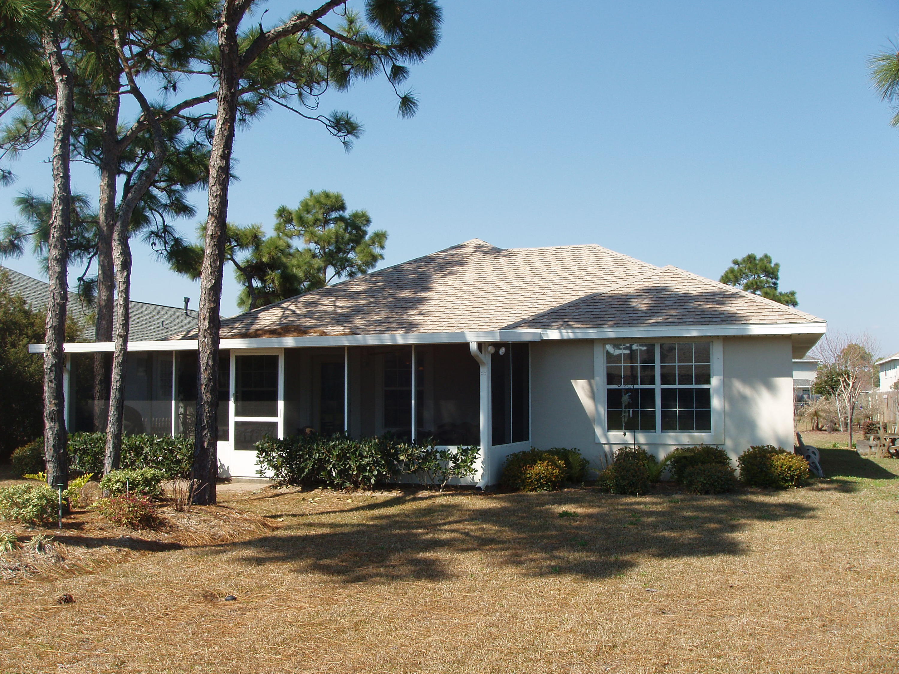 EMERALD LAKES PH 1 - Residential