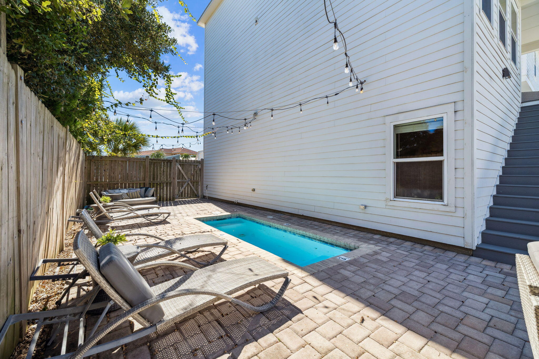 Surfsong Estates - Residential