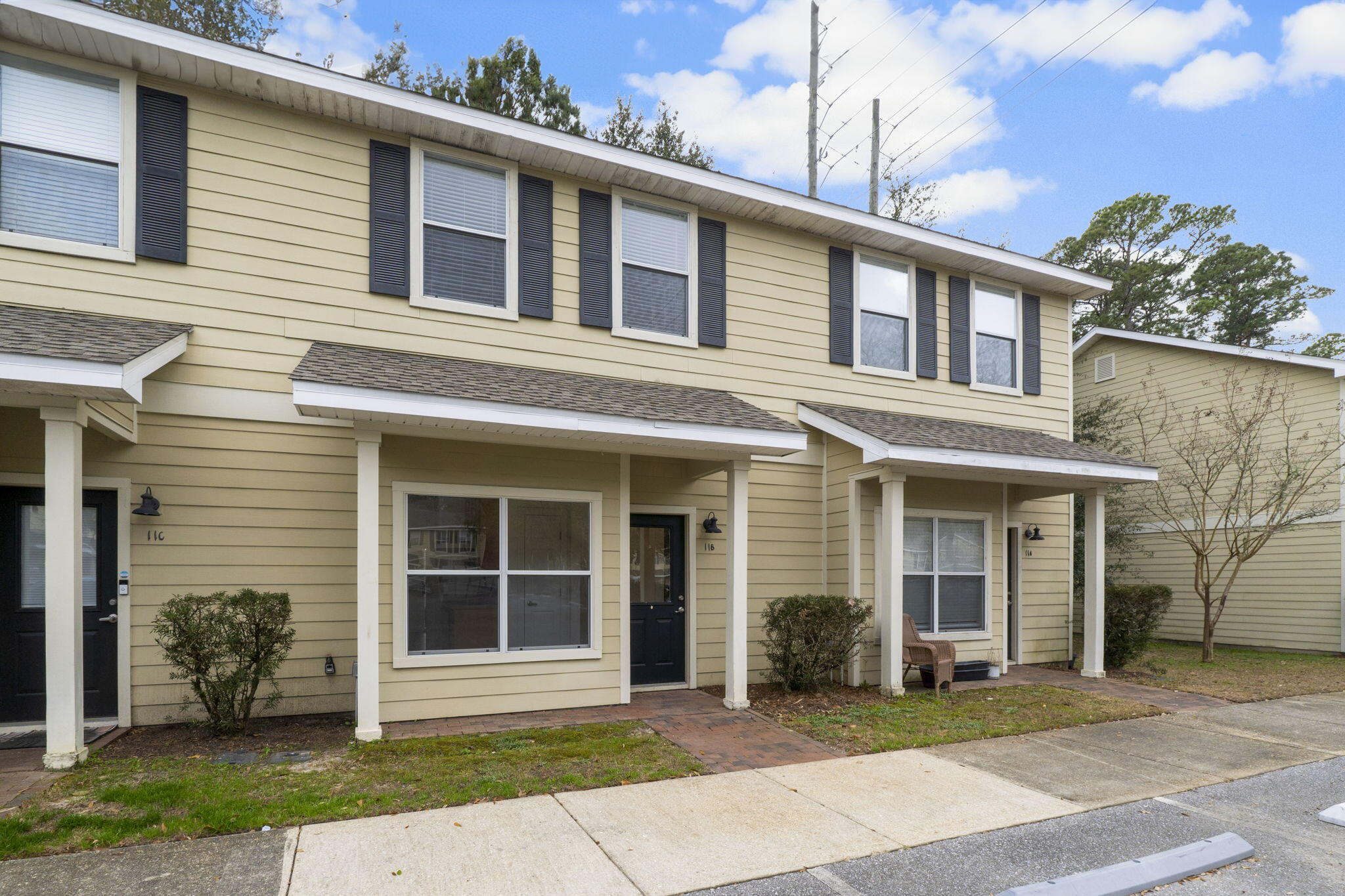 The Palms of Freeport is a community of town homes nestled between trees with great amenities, including a playground and pool! This newly renovated unit has an open spacious living and dining area with modern fixtures. Brand new LVP flooring throughout, new appliances and paint! There are two spacious bedrooms and two full bathrooms upstairs. This location is convenient to Freeport schools, restaurants, shopping, library and parks and so much more! A Rental Application Fee of $80 for each applicant will be collected to initiate a screening and criminal background check as part of the application evaluation process. Beach Sunsets Inc charges a Resident fee of $25 per month payable with rent. This charge is designed to provide convenience and professional service to each tenant(s). Pet Security Deposits are $500 PER PET and refundable if there is no damage at lease end. Pet Rent is $25 PER PET per month. At lease execution, security deposit(s), pet security deposit(s), and any lease required prepaid rent are due and payable. Your first rent payment is made the day you move in and due the 1st to 5th of each month thereafter.