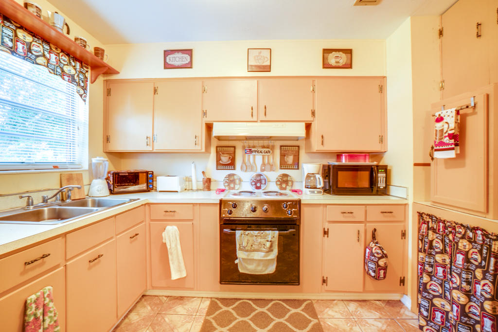 SEABREEZE 6TH ADDN - Residential