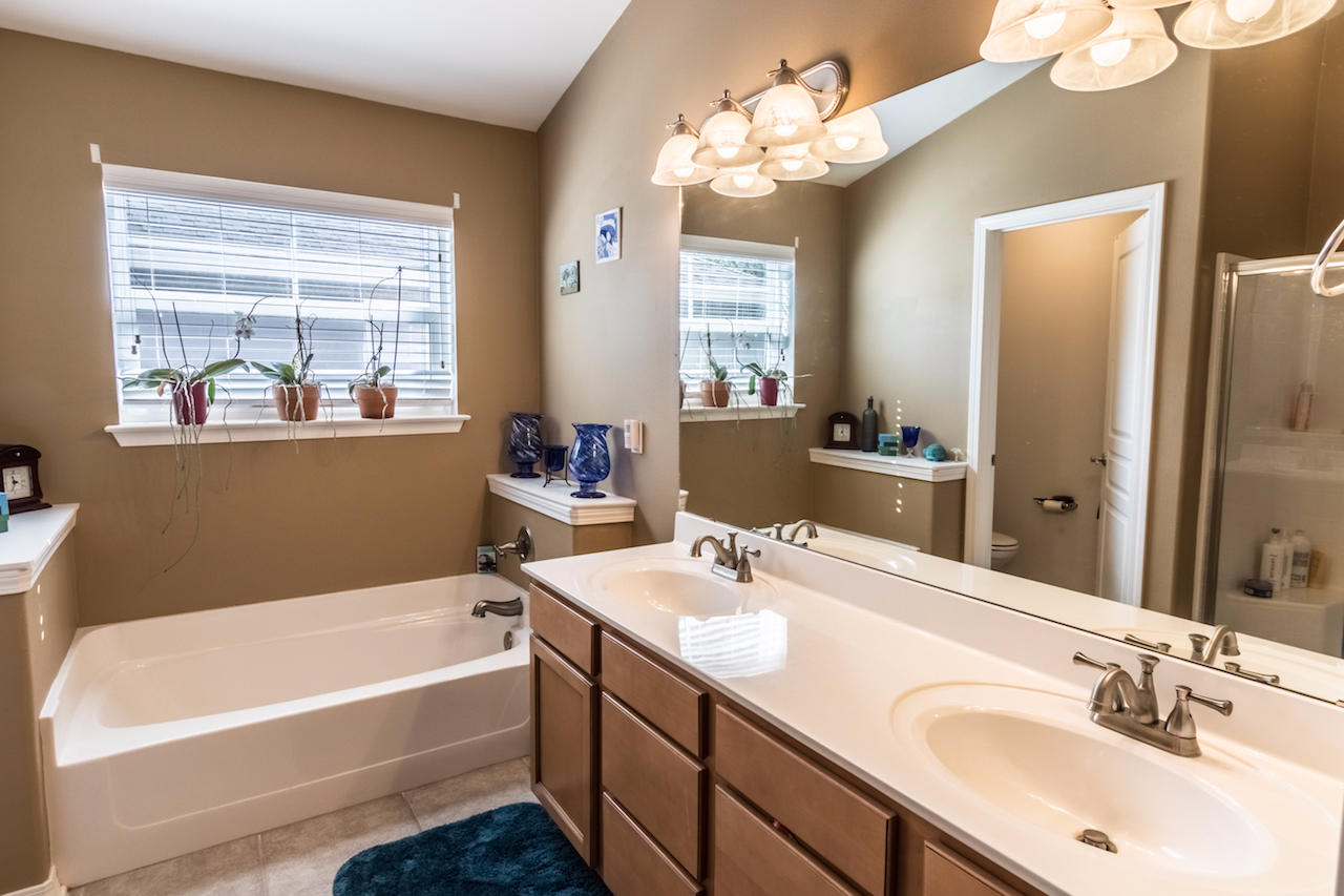 PLANTATION AT SANTA ROSA - Residential