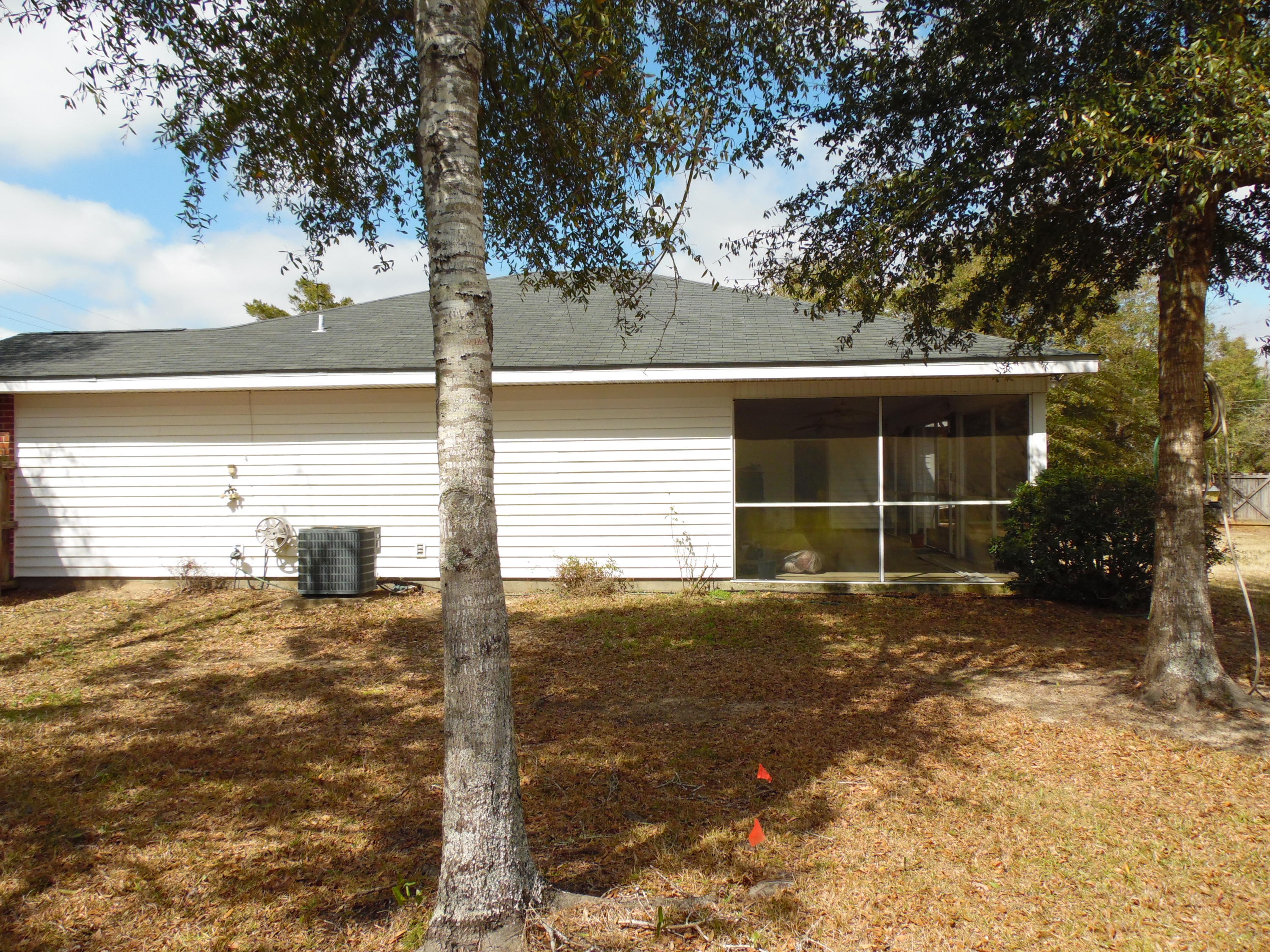 OAKWOOD HILLS UNIT 1 - Residential