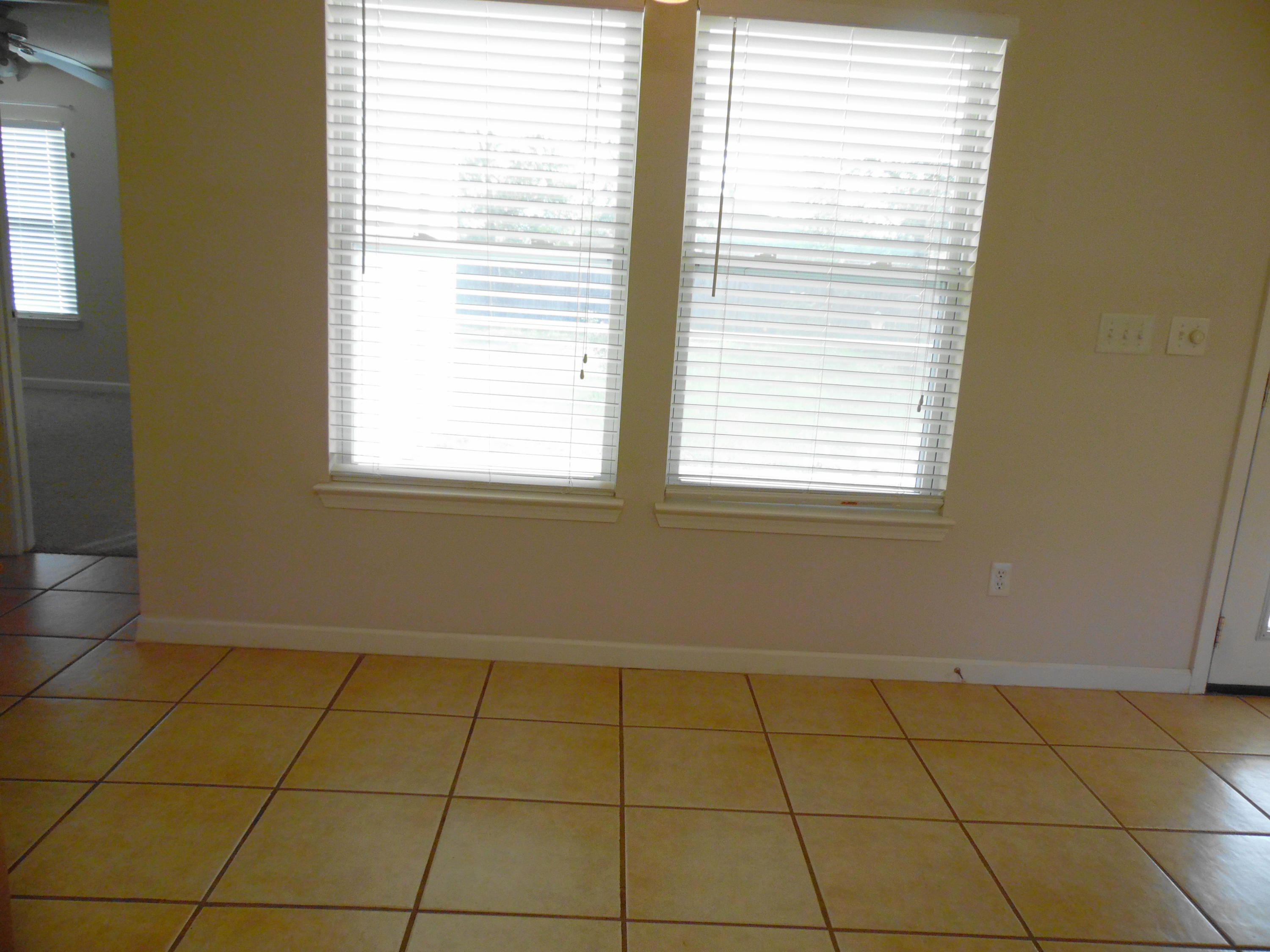 OAKWOOD HILLS UNIT 1 - Residential