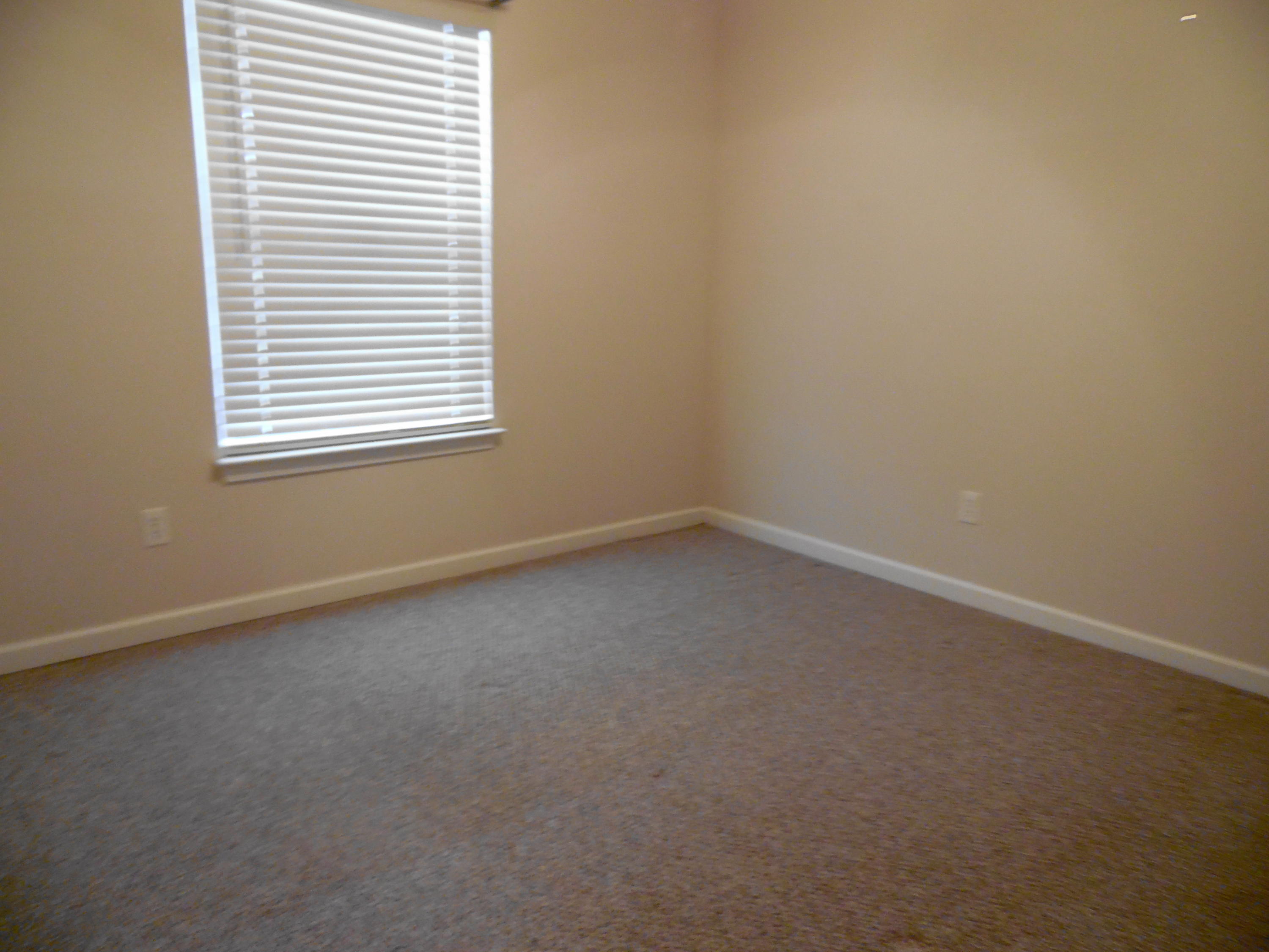 OAKWOOD HILLS UNIT 1 - Residential