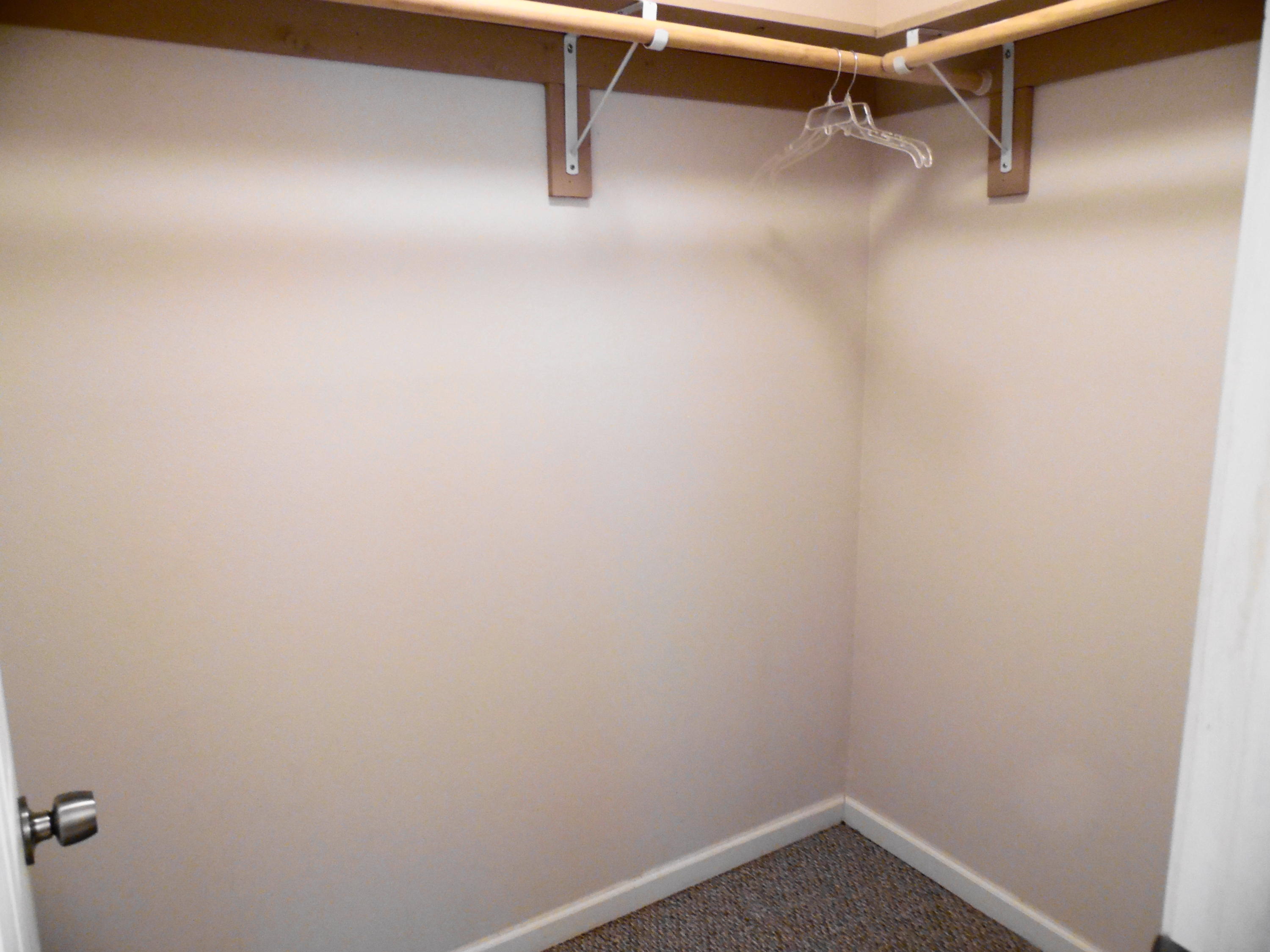 OAKWOOD HILLS UNIT 1 - Residential