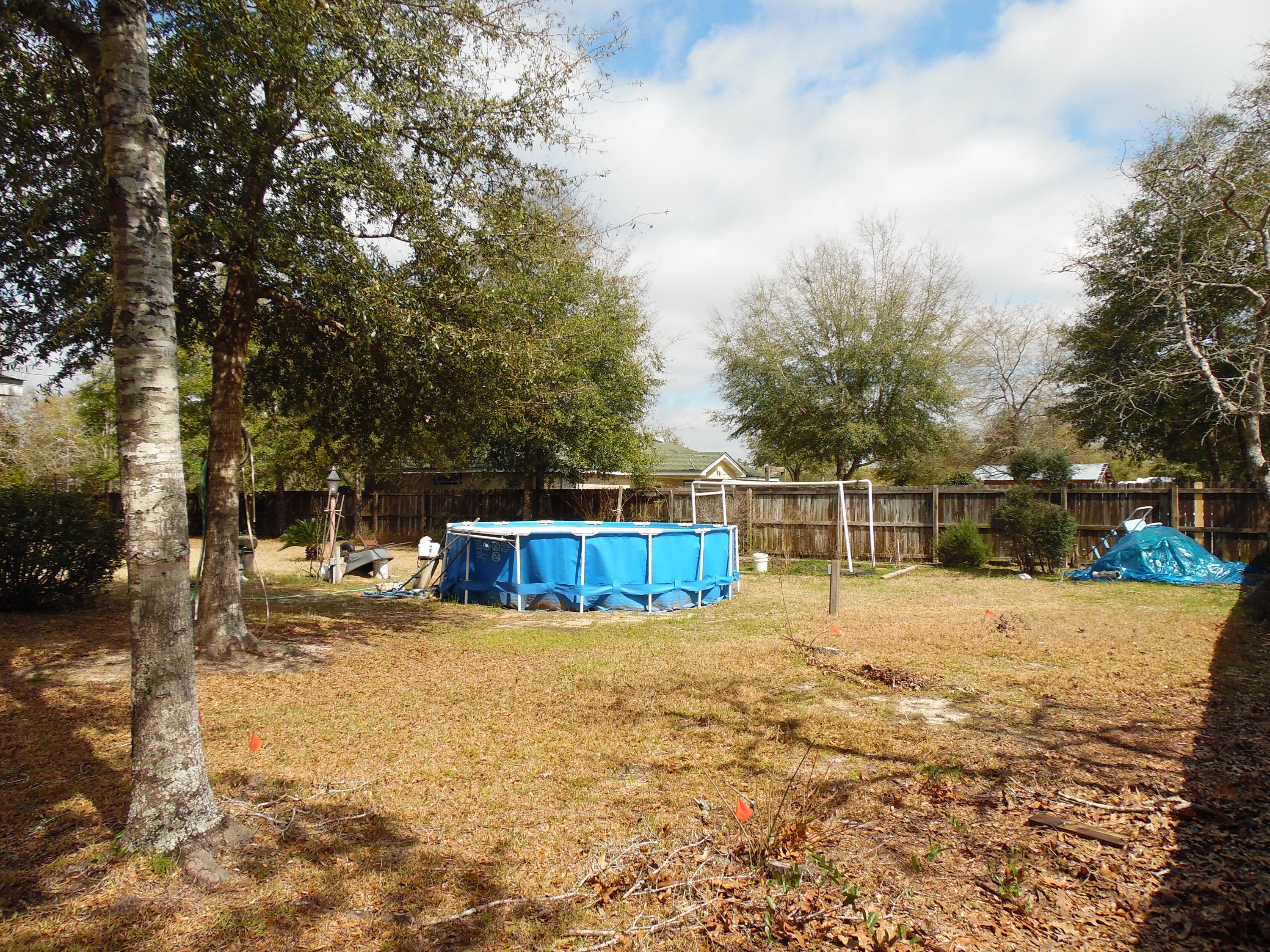 OAKWOOD HILLS UNIT 1 - Residential