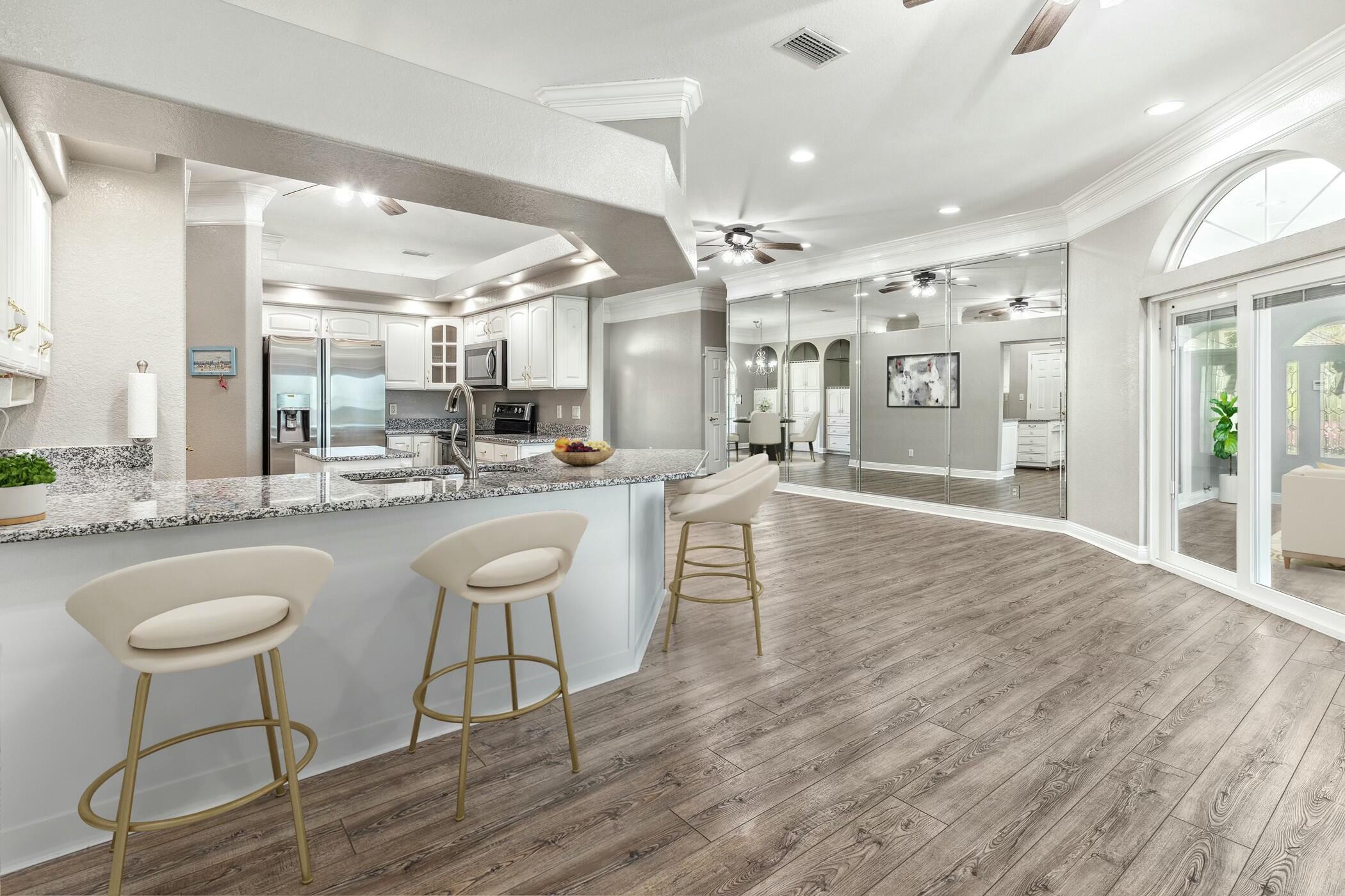 FISCHERS LANDING - Residential